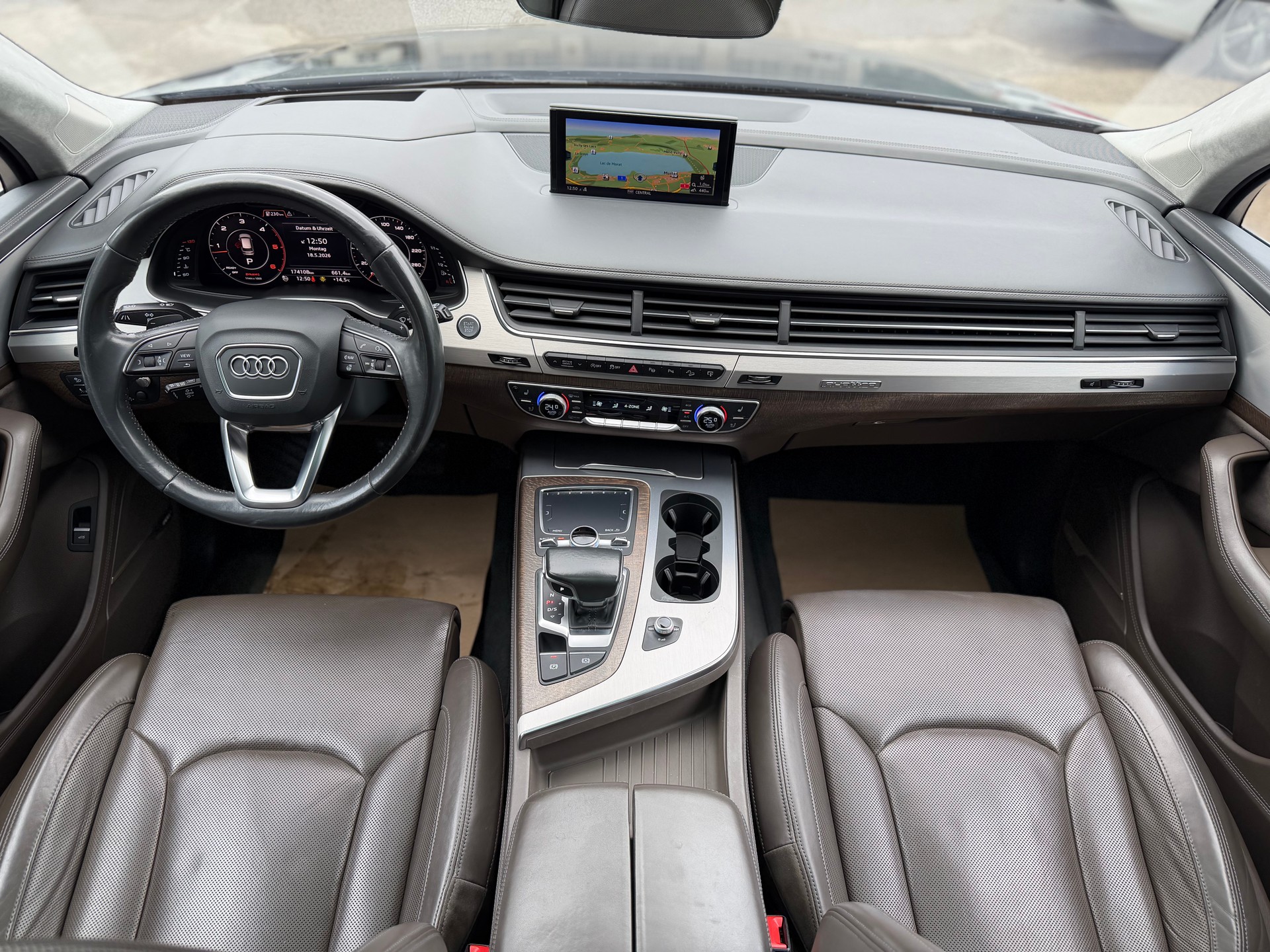 AUDI Q7 3.0 TDI quattro tiptronic S-Line AHK3.5T-image-12