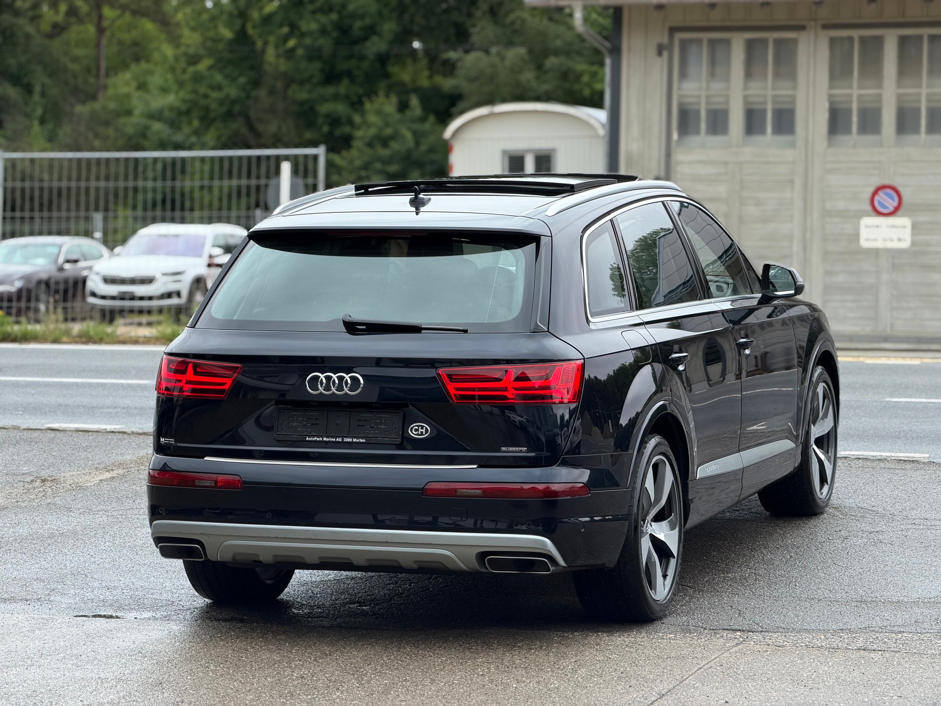 AUDI Q7 3.0 TDI quattro tiptronic S-Line AHK3.5T-image-4