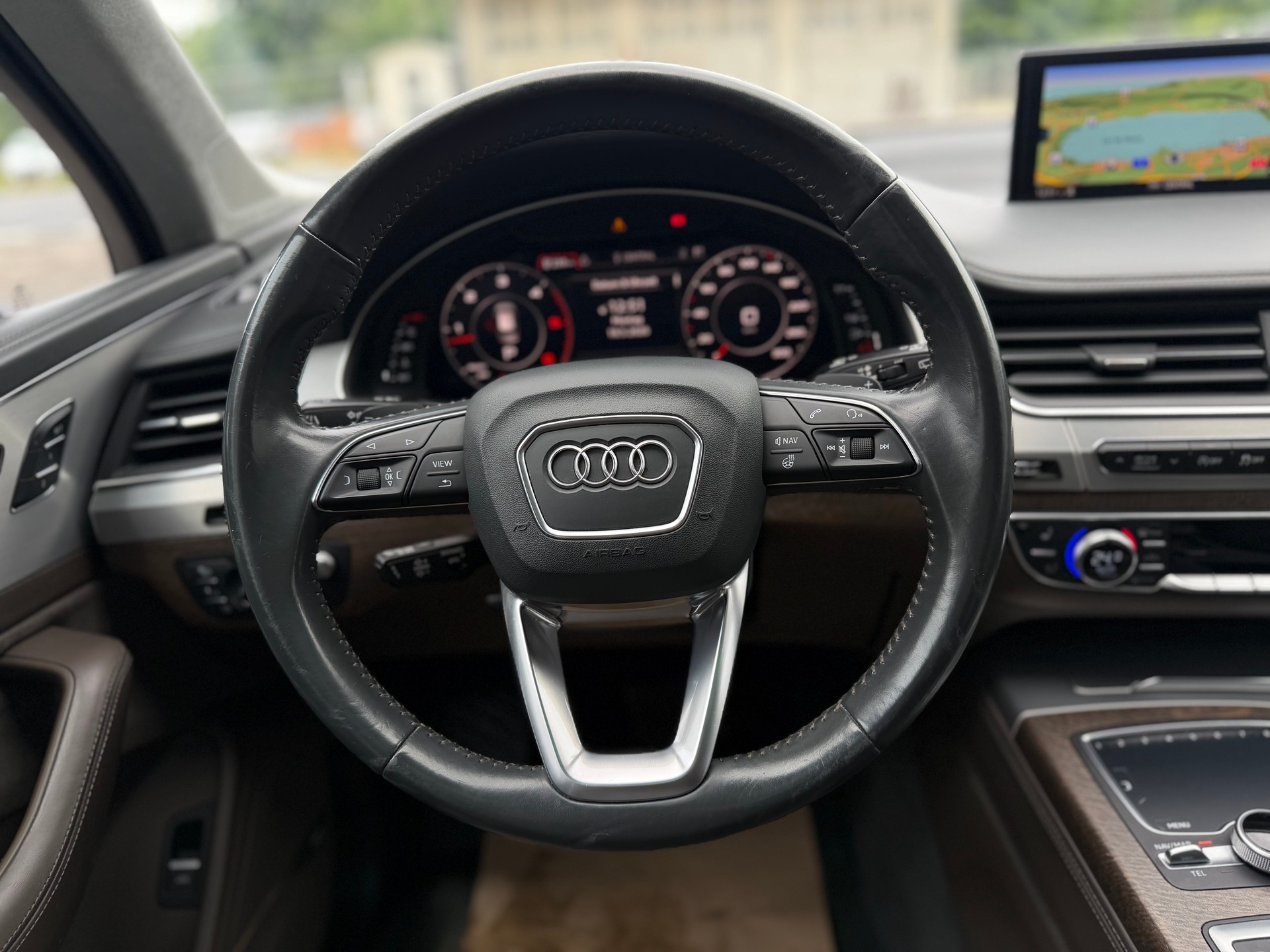 AUDI Q7 3.0 TDI quattro tiptronic S-Line AHK3.5T-image-18