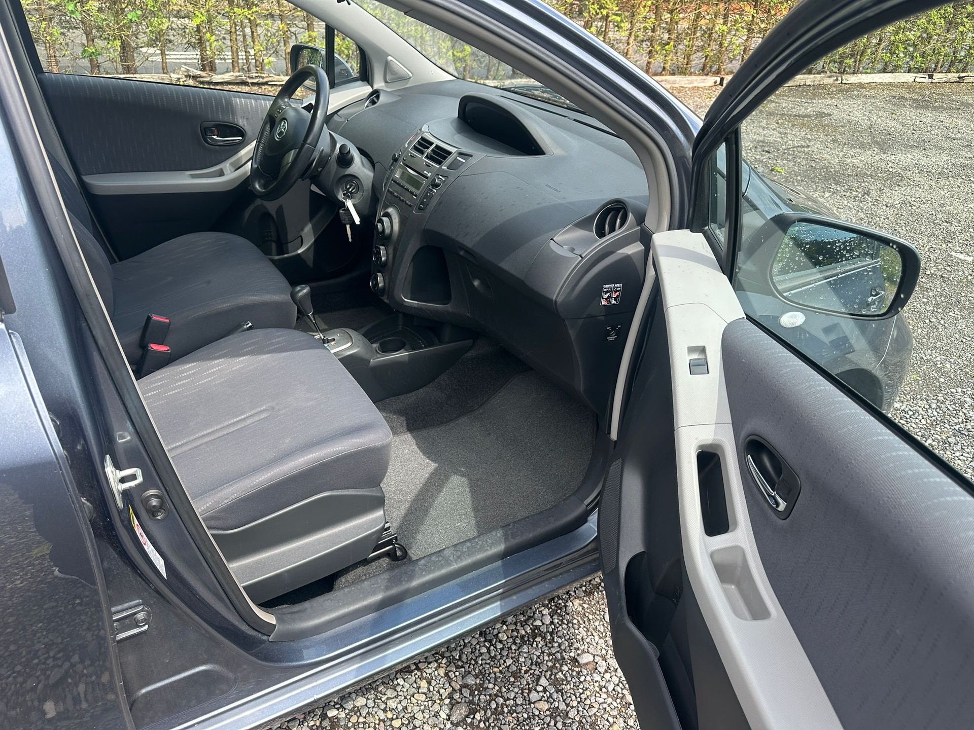 TOYOTA Yaris 1.33 Linea Sol Multimode-image-10