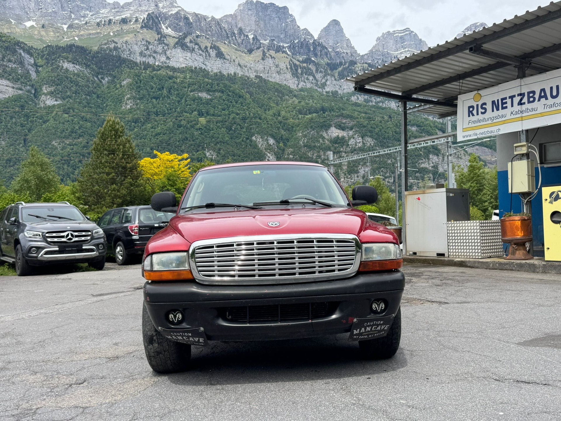 DODGE V8-image-2