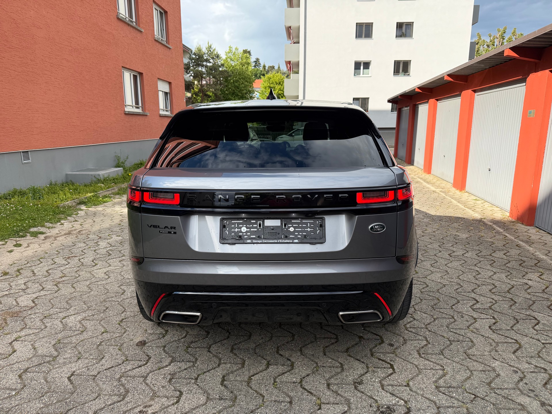 LAND ROVER 2.0 T 300 S-image-5