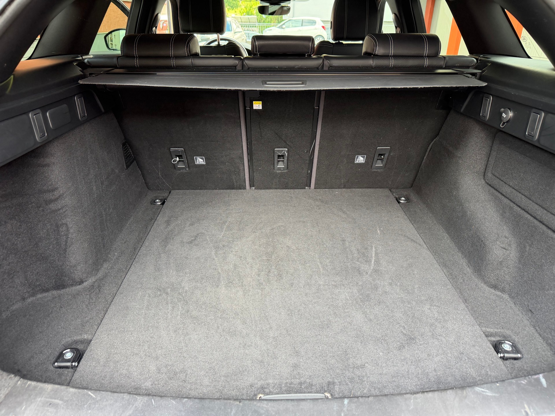 LAND ROVER 2.0 T 300 S-image-13