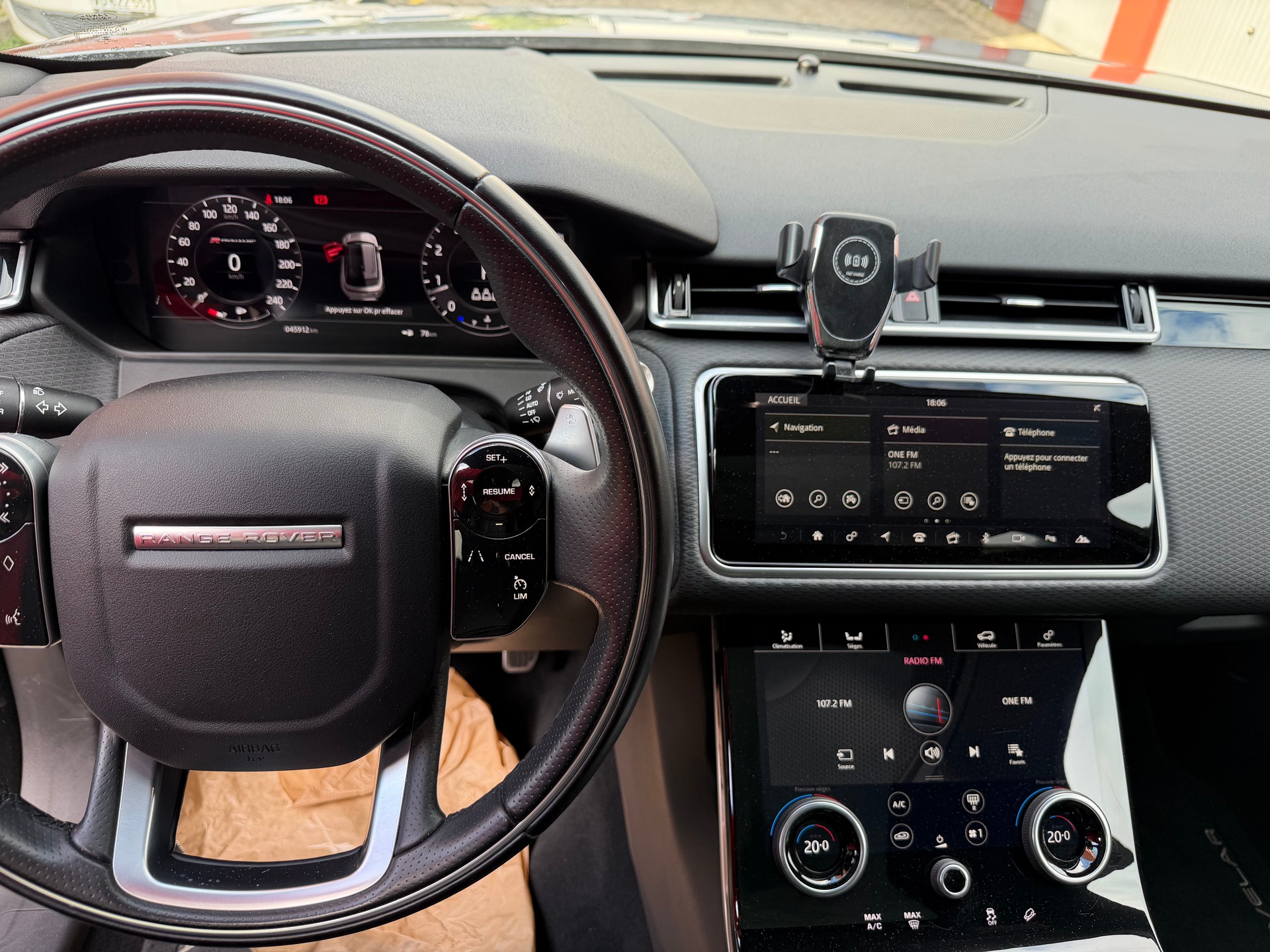 LAND ROVER 2.0 T 300 S-image-7