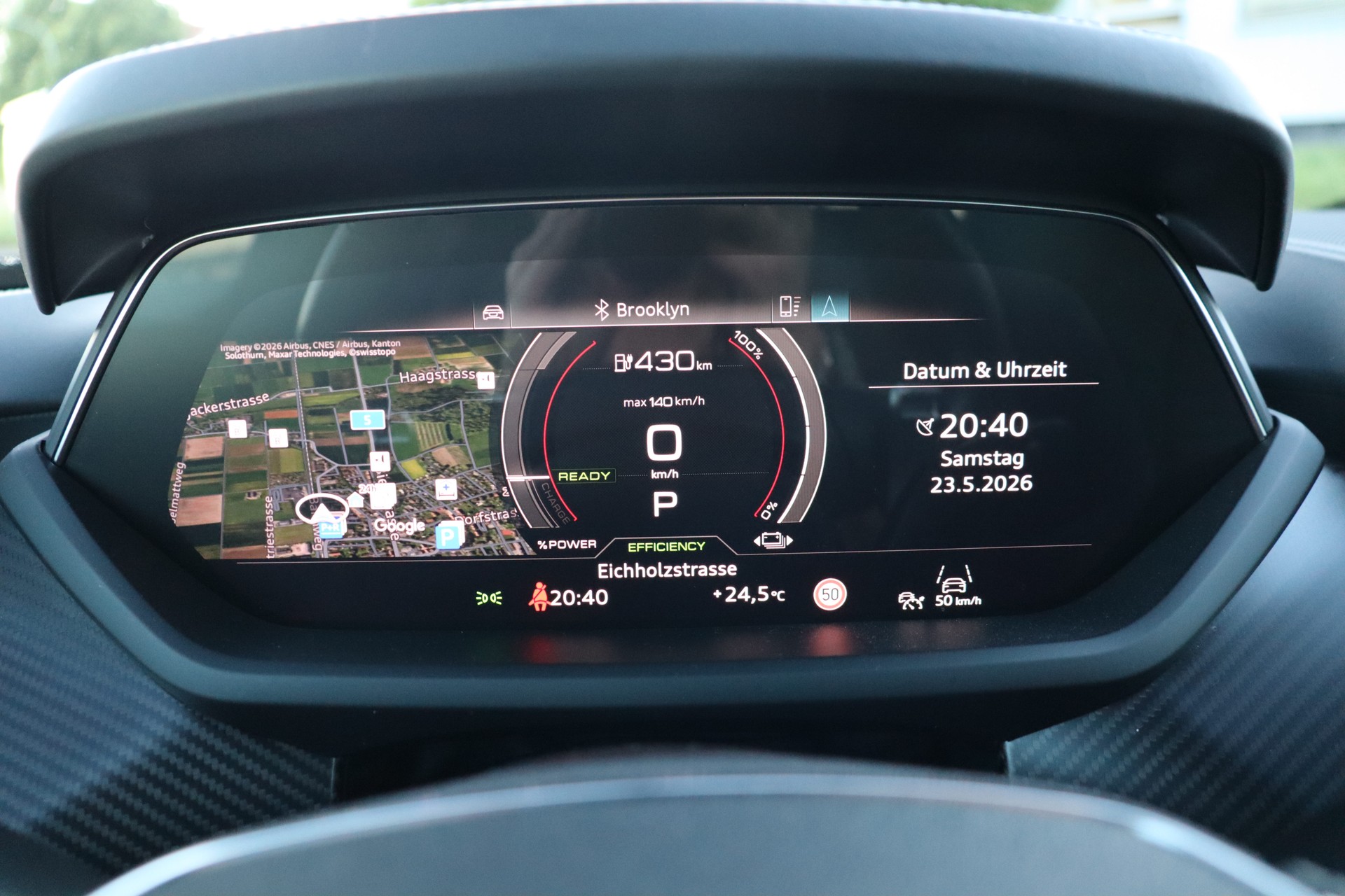 AUDI e-tron GT quattro-image-16