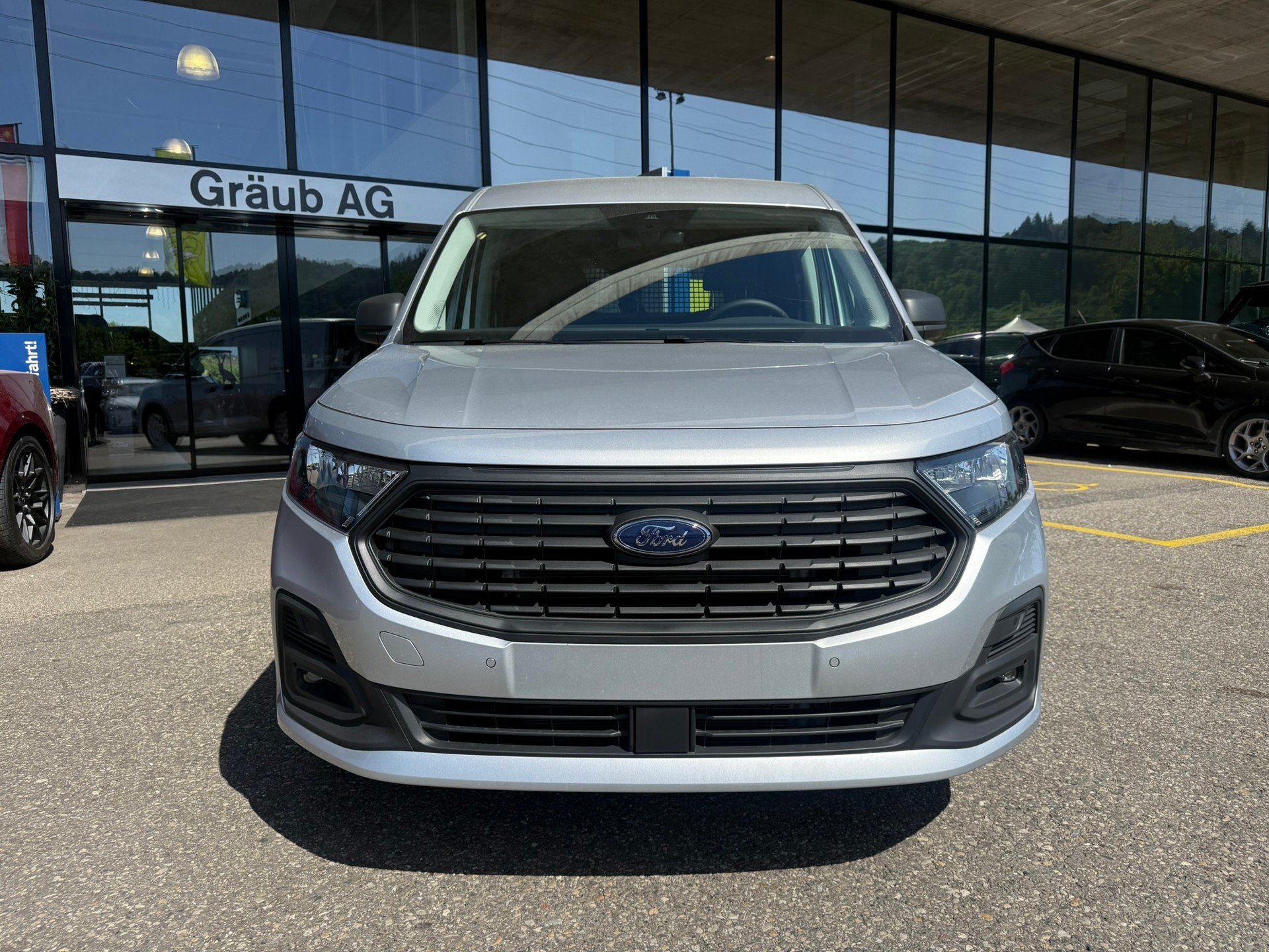 FORD Grand Transit Connect Kasten 1.5 EcoBoost PHEV Trend-image-1