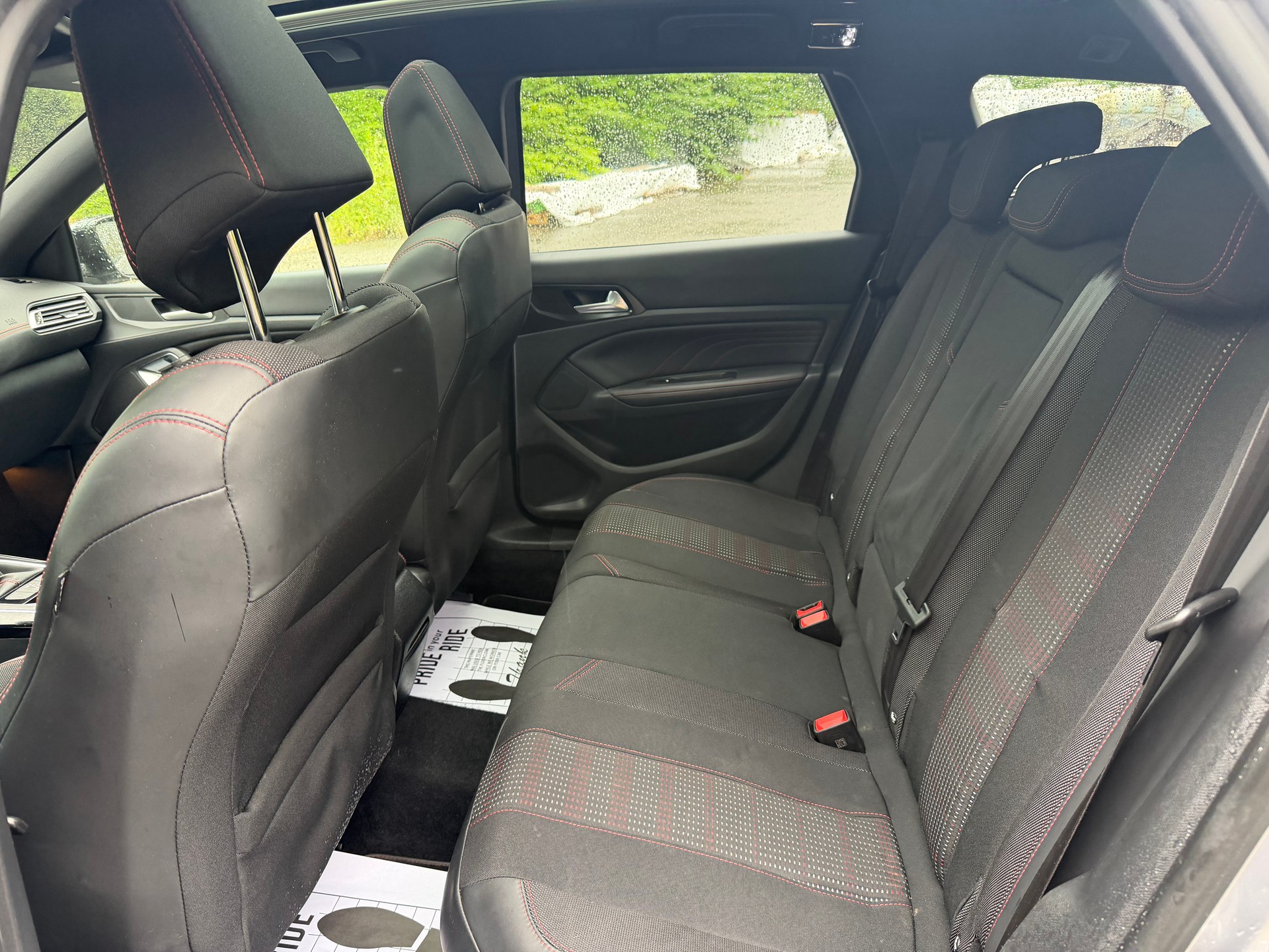 PEUGEOT 308 SW 1.2 THP GT Line Automatic-image-9