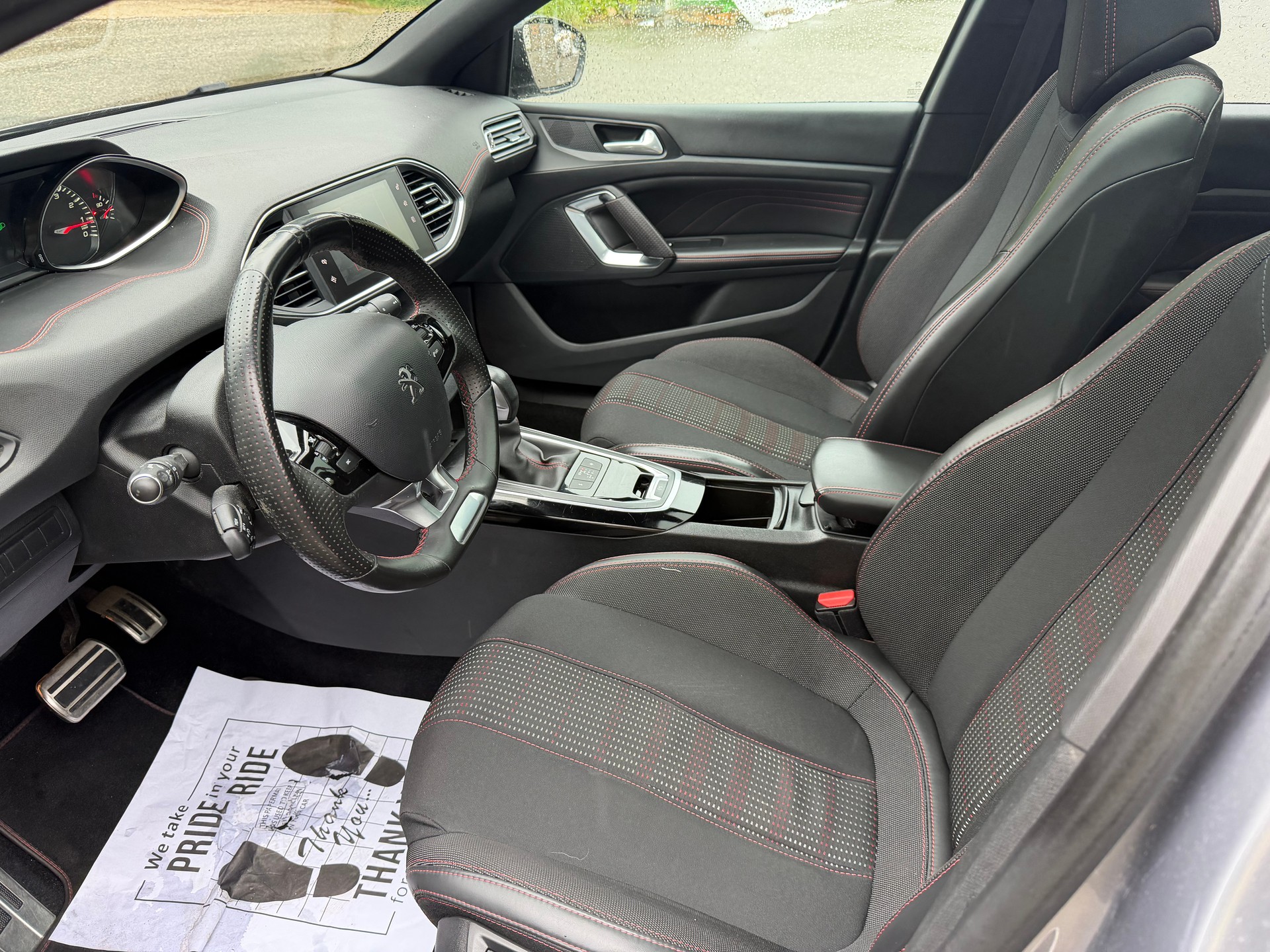 PEUGEOT 308 SW 1.2 THP GT Line Automatic-image-8