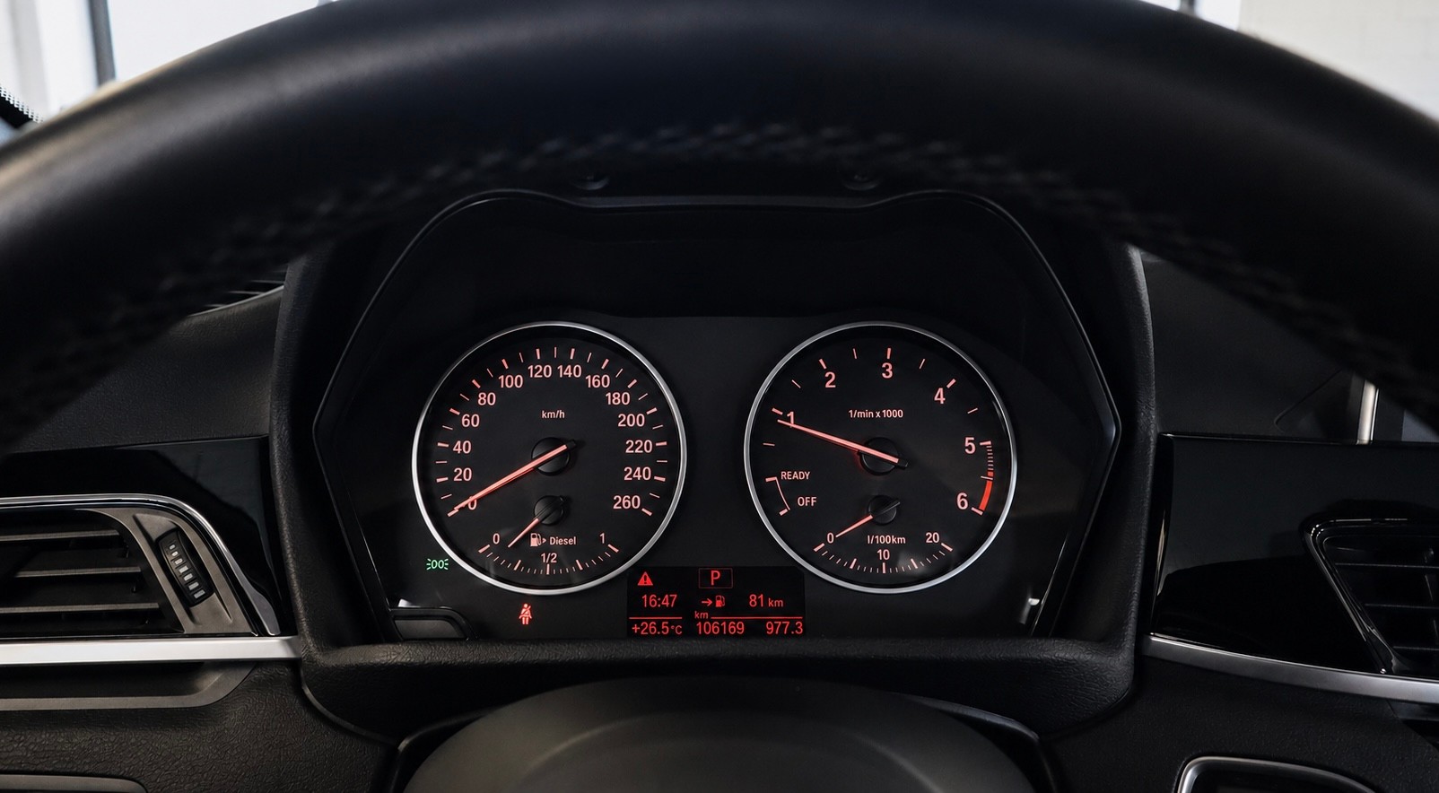 BMW X1 25d xDrive SAG-image-7