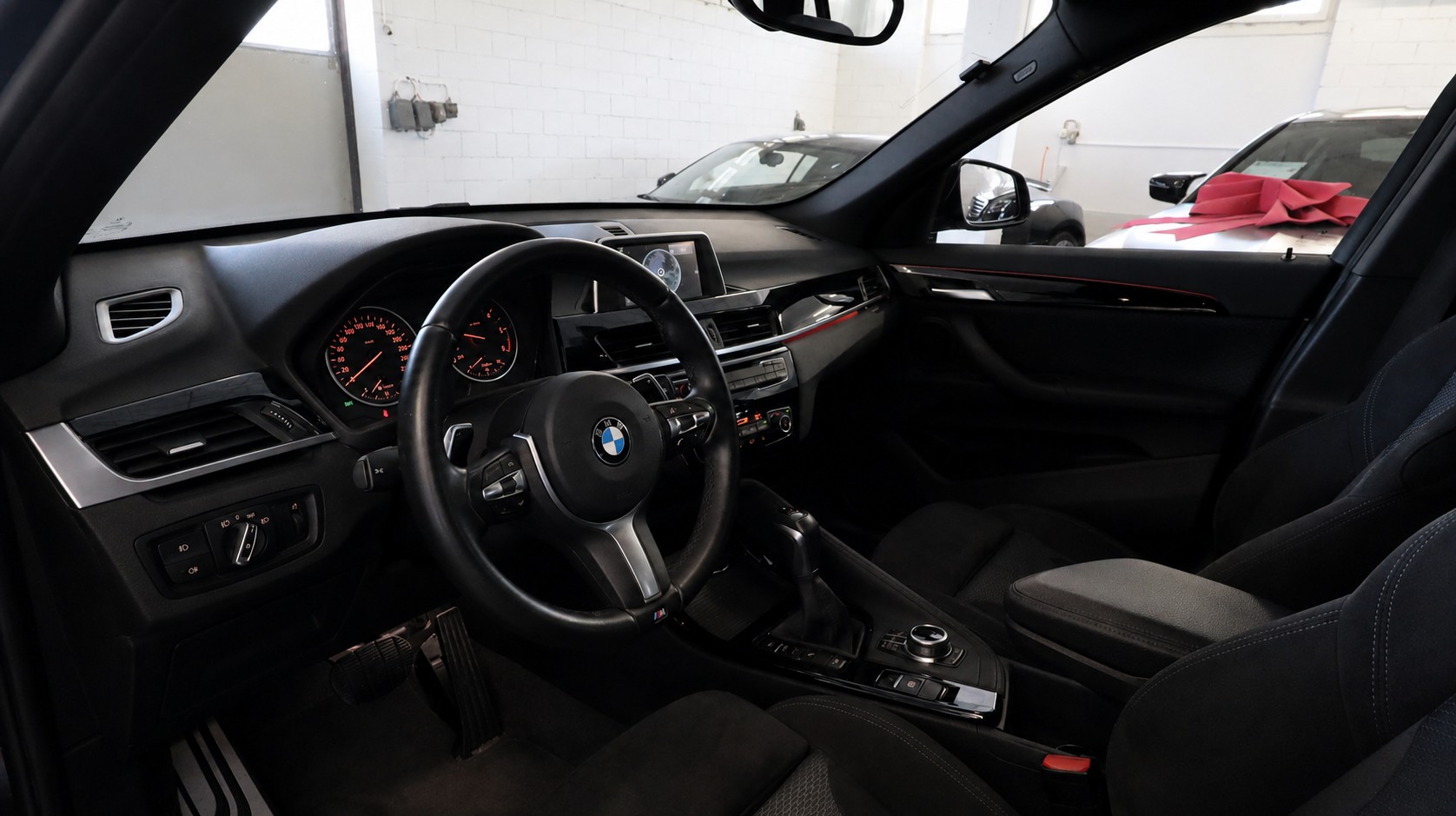 BMW X1 25d xDrive SAG-image-3