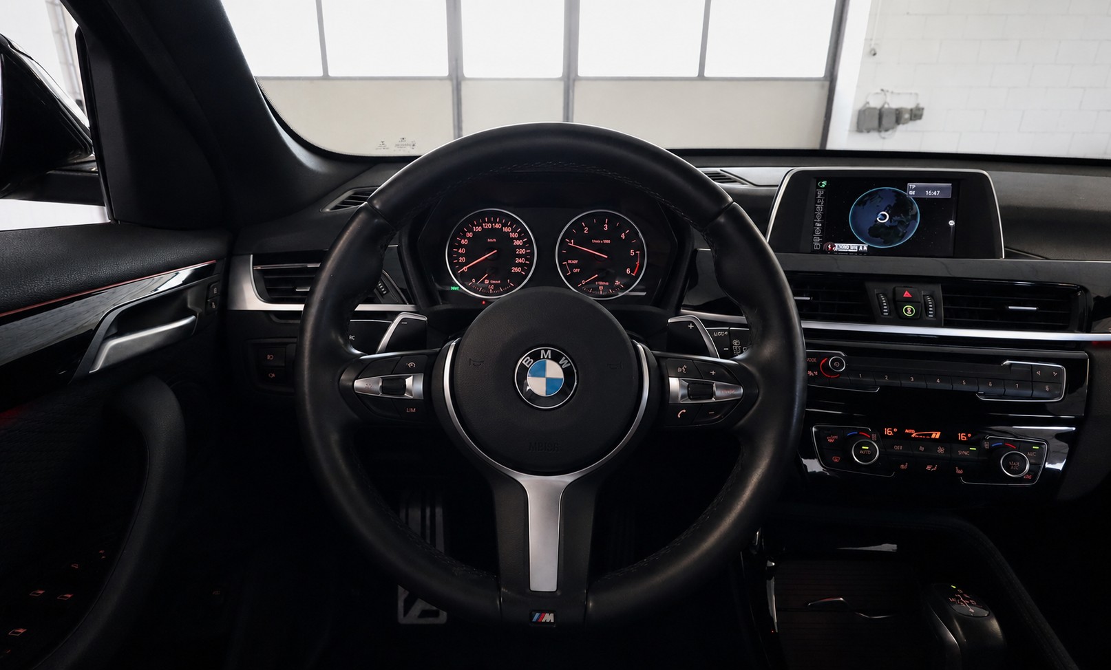 BMW X1 25d xDrive SAG-image-6