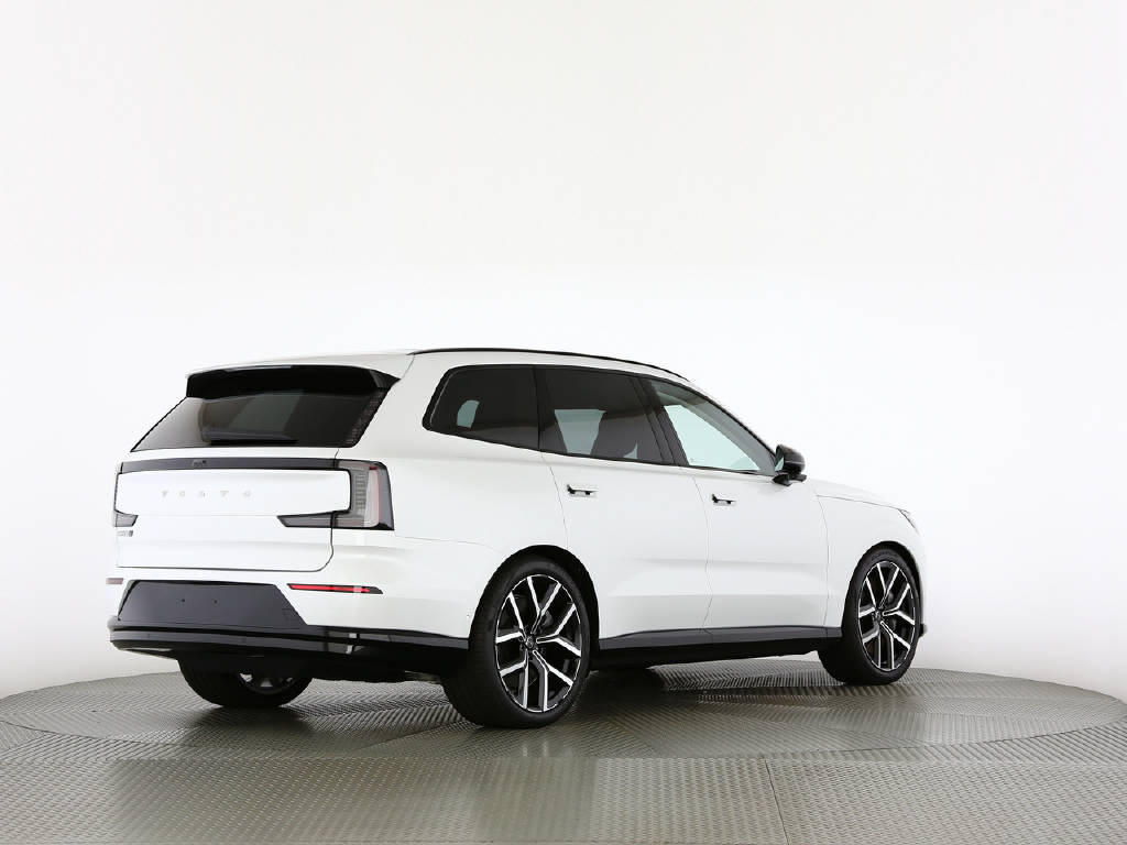 VOLVO EX 90 Twin Ultra AWD / 800V-image-12