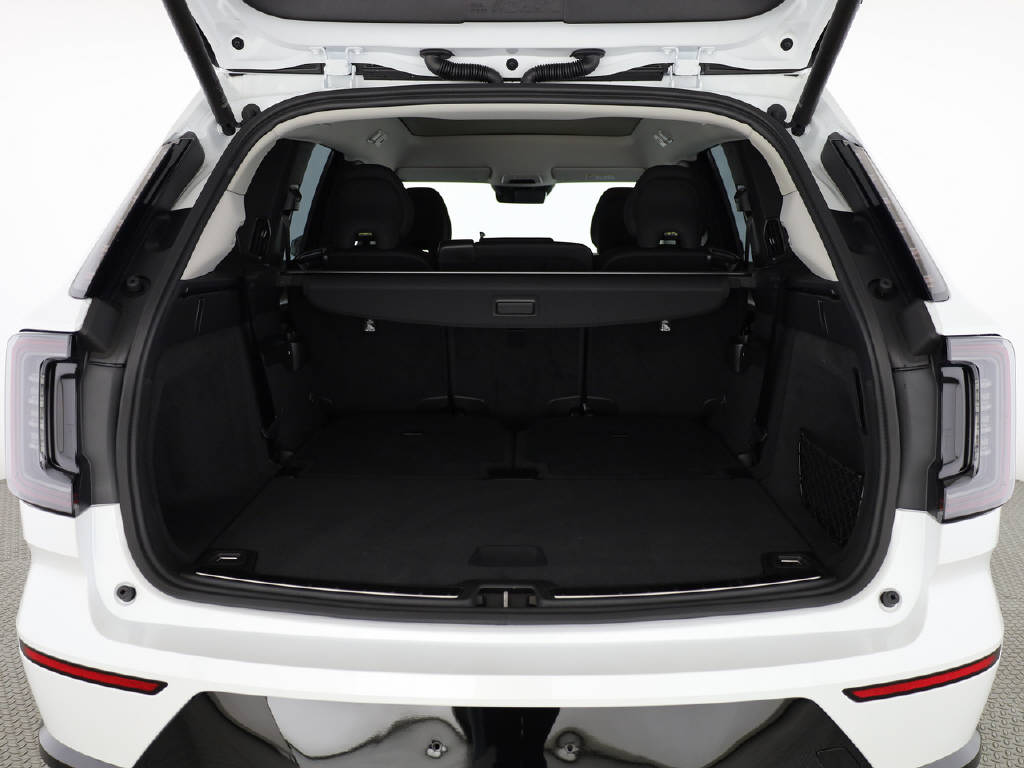 VOLVO EX 90 Twin Ultra AWD / 800V-image-23