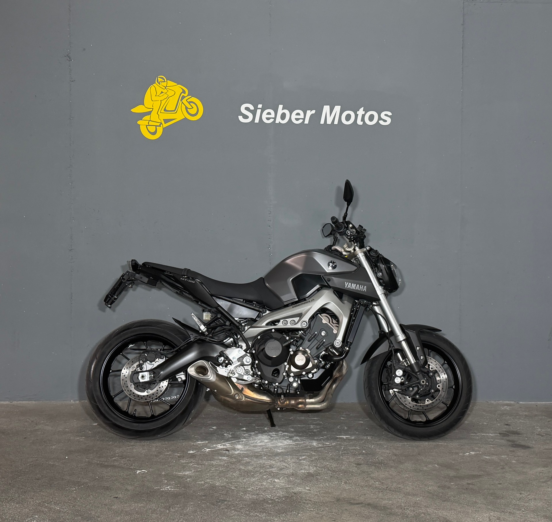 YAMAHA MT-09 ABS