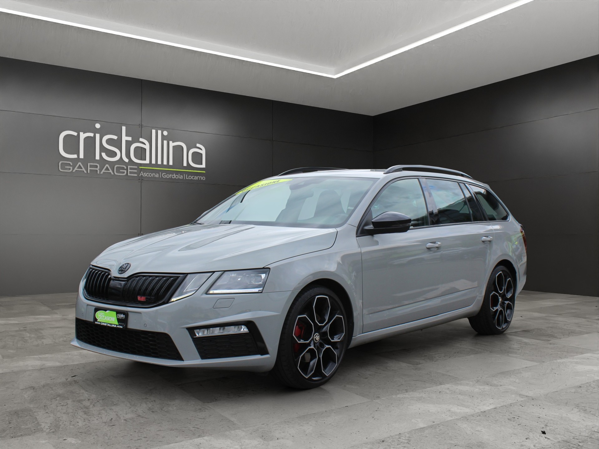 SKODA Octavia Combi 2.0 TDI 184 RS 4x4 DSG-image-0
