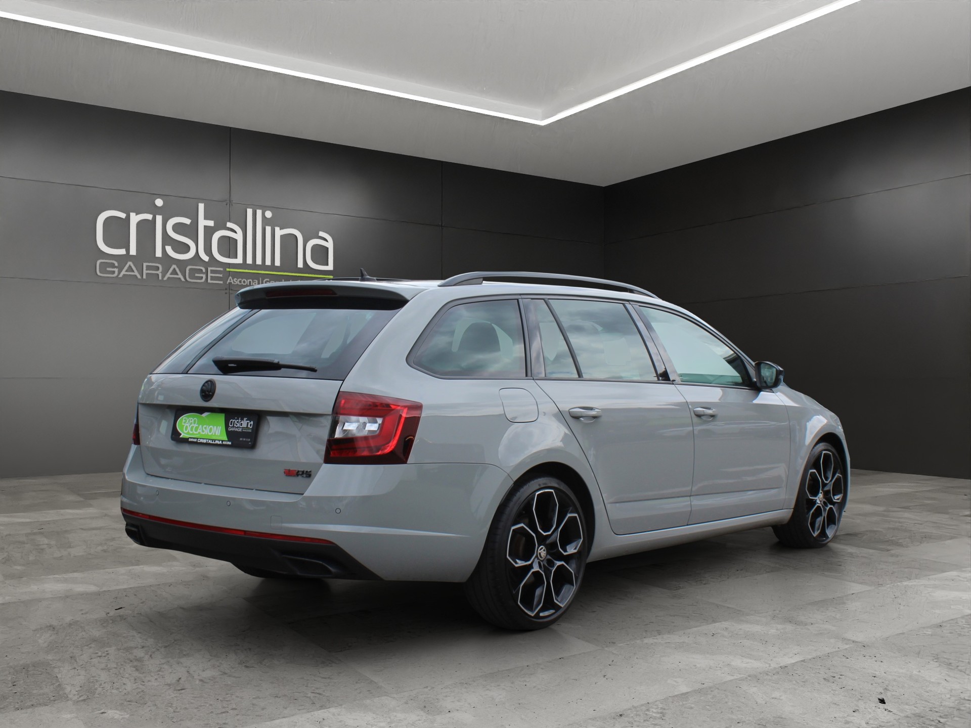 SKODA Octavia Combi 2.0 TDI 184 RS 4x4 DSG-image-3