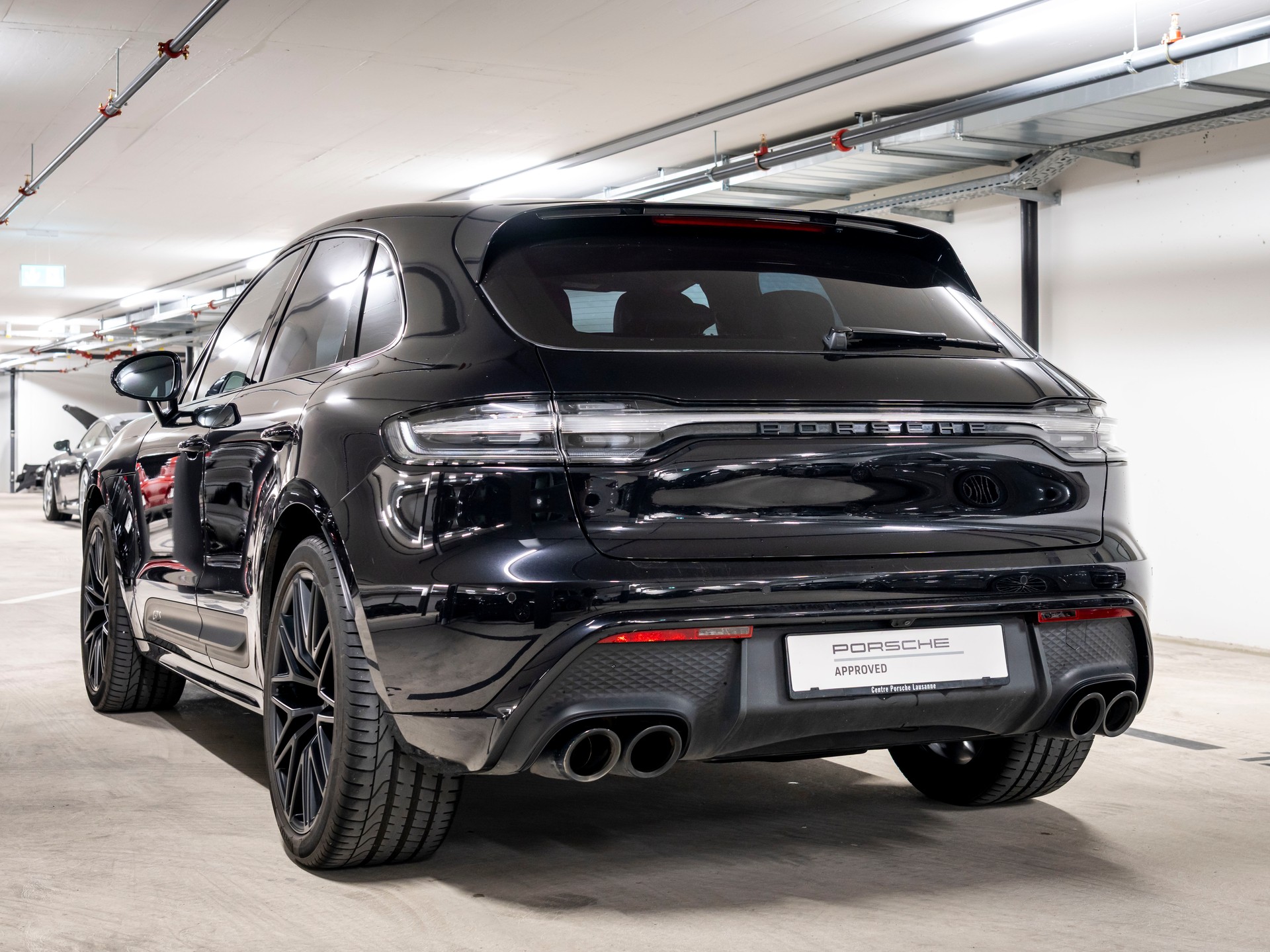 PORSCHE Macan GTS PDK-image-2
