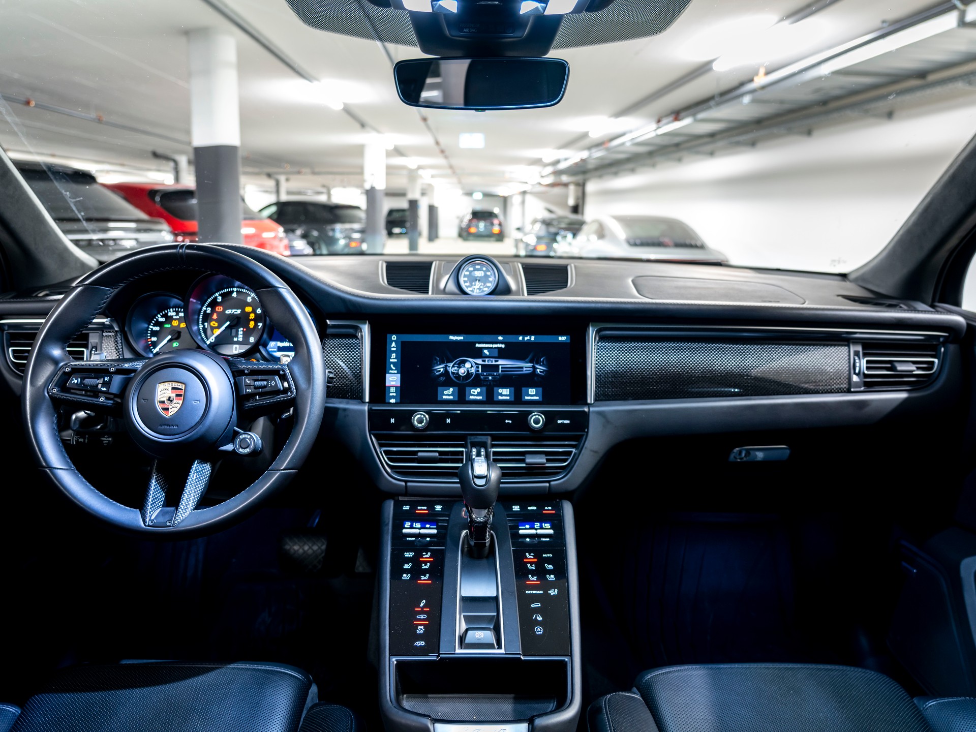 PORSCHE Macan GTS PDK-image-22