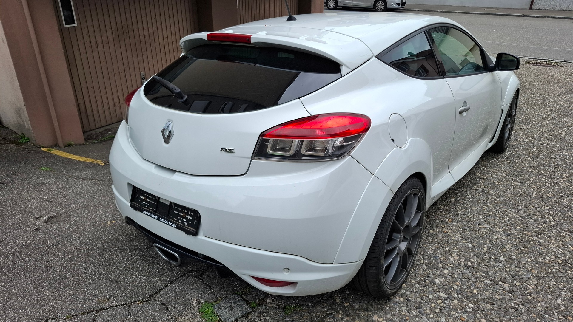 RENAULT Mégane Coupé 2.0 16V Turbo RS-image-2