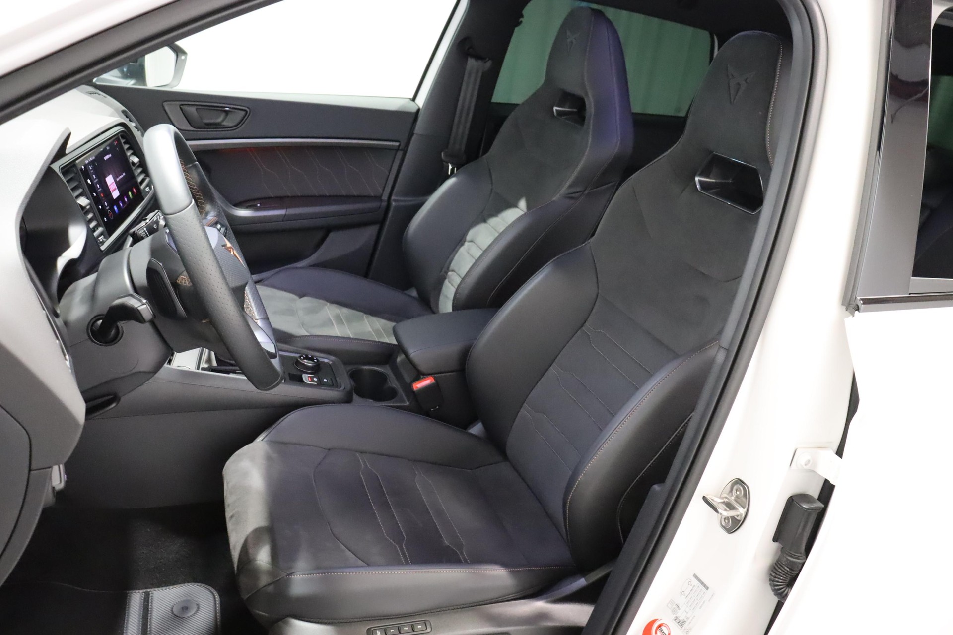 CUPRA Cupra Ateca 2.0 TSI 4Drive DSG-image-4