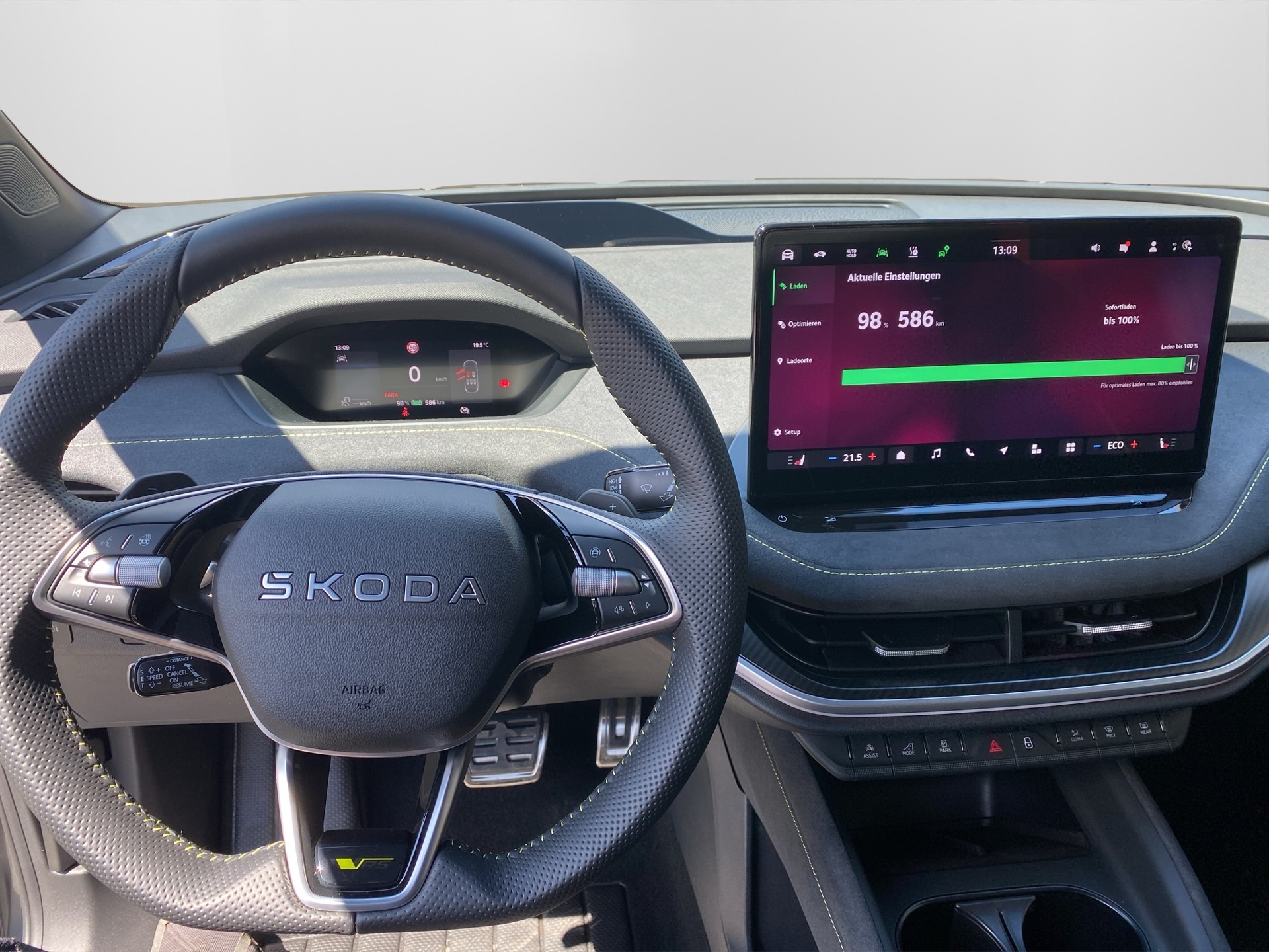 SKODA Elroq RS 4x4 MAXX-image-13