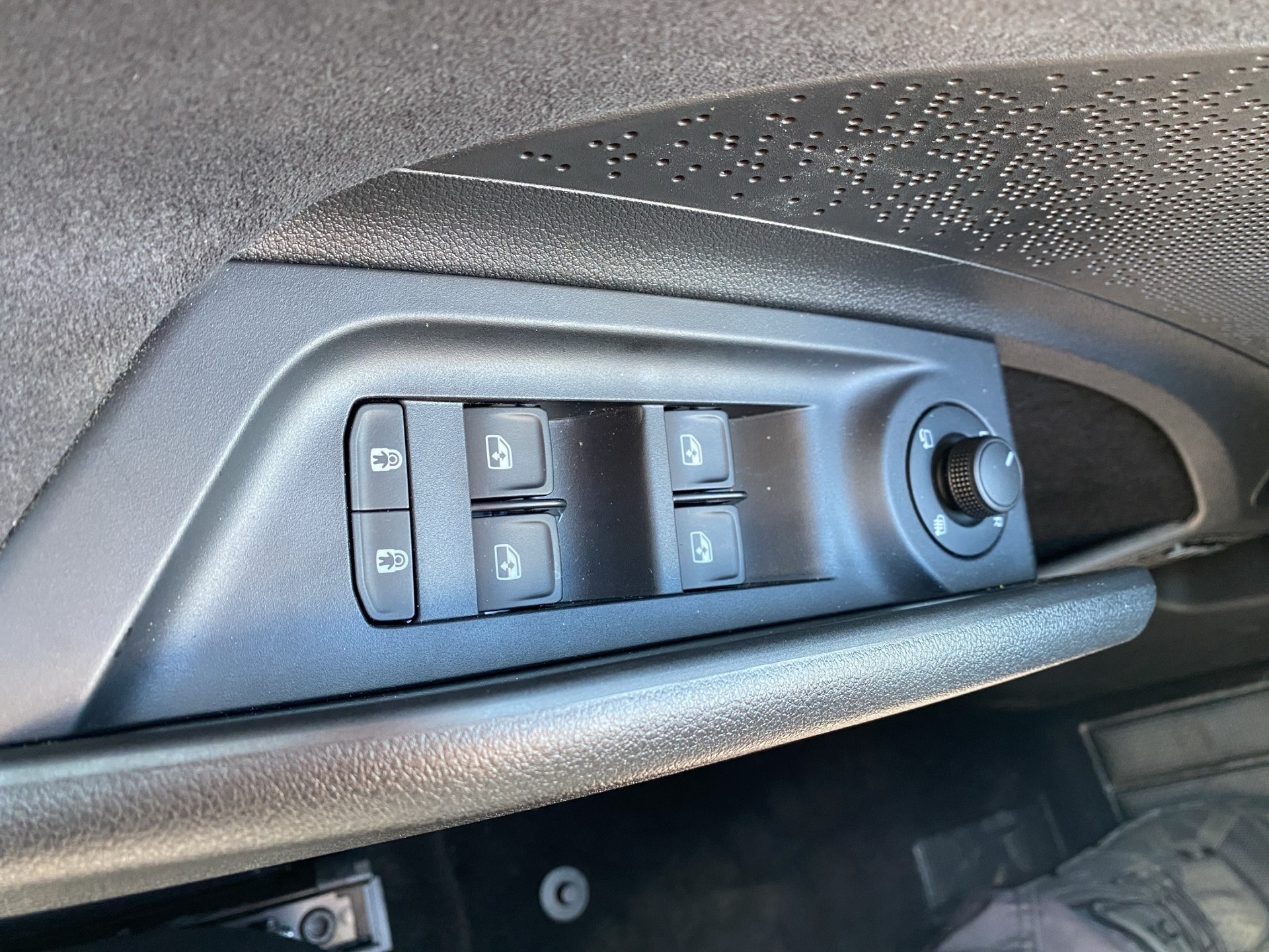 SKODA Elroq RS 4x4 MAXX-image-9