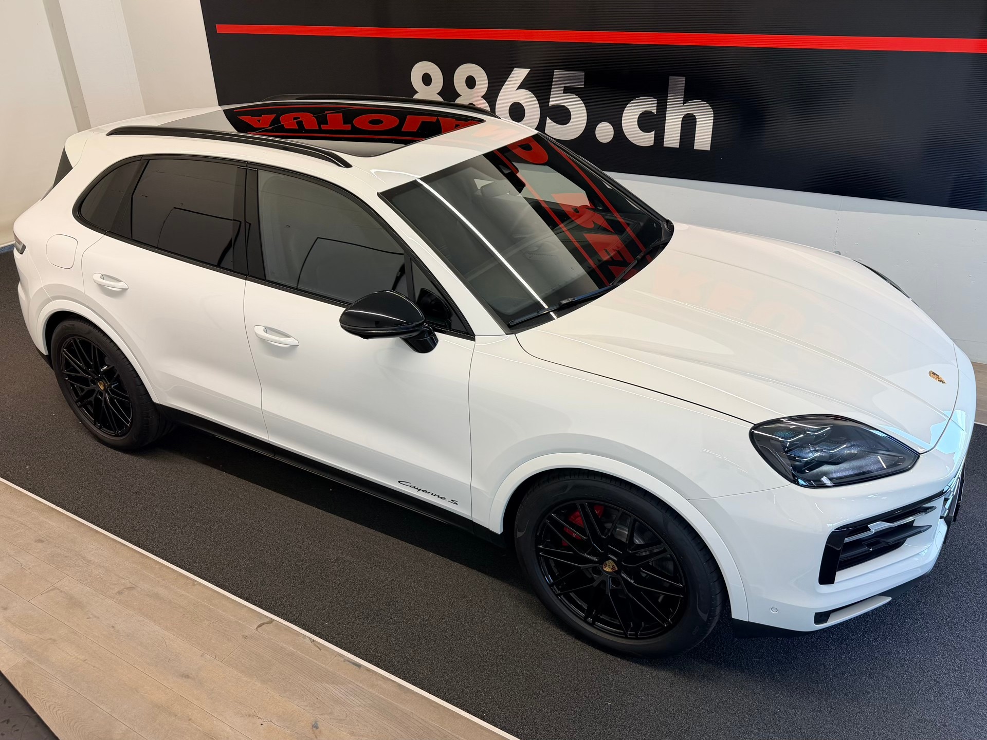 PORSCHE Cayenne S Tiptronic-image-5
