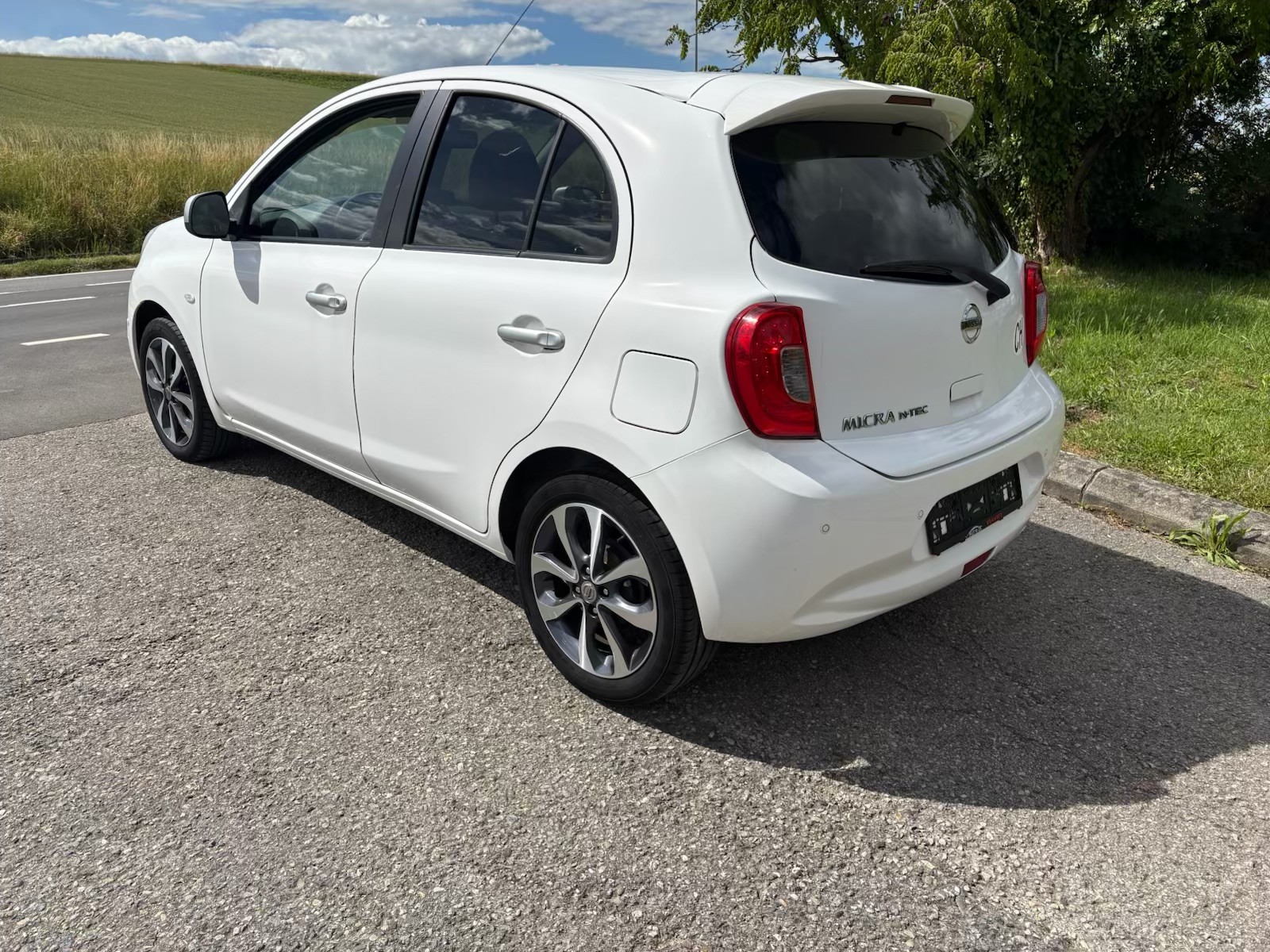 NISSAN Micra 1.2 DIG-S tekna CVT-image-3
