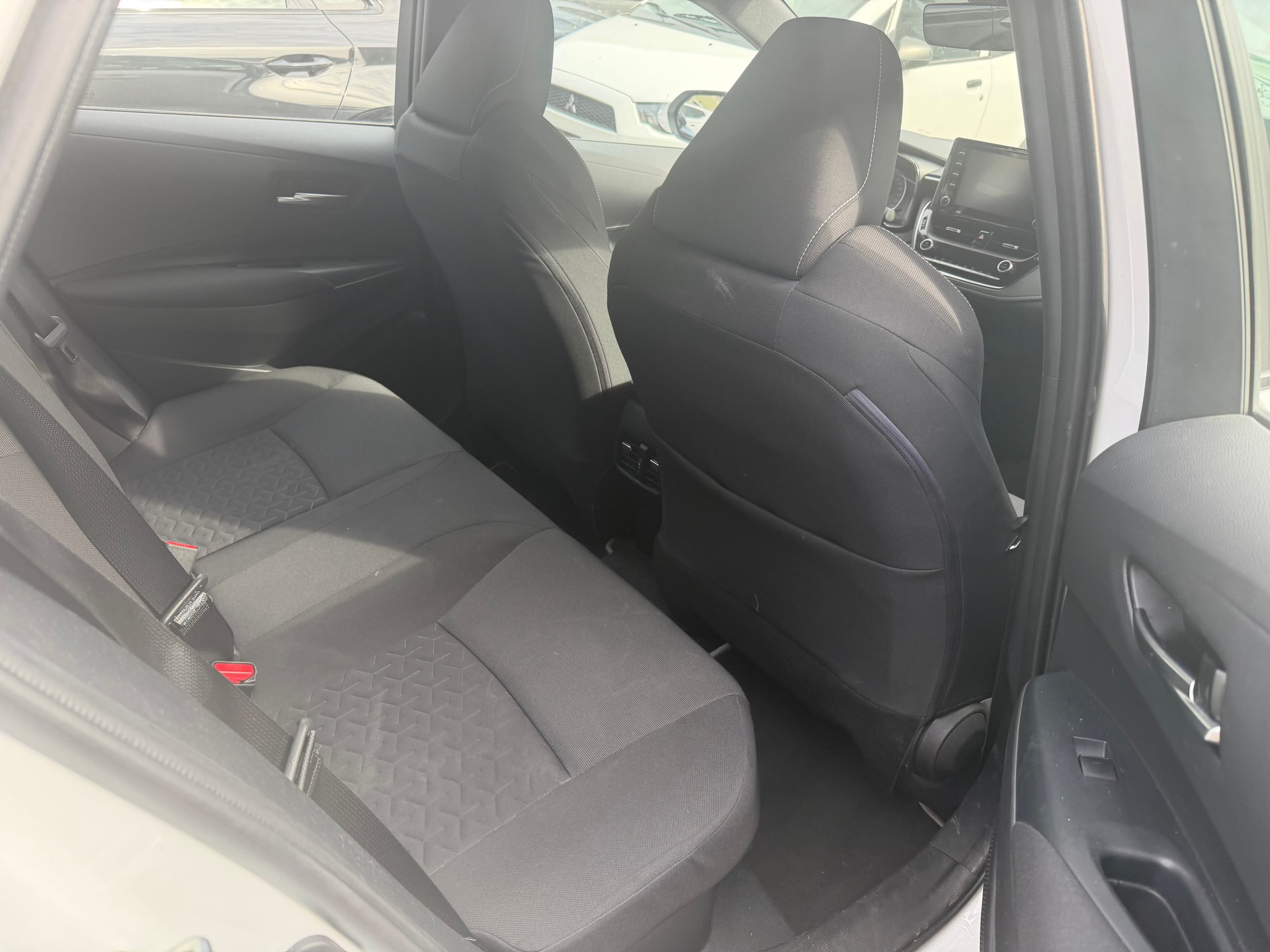 TOYOTA Corolla Touring Sports 1.8 HSD Comfort e-CVT-image-7