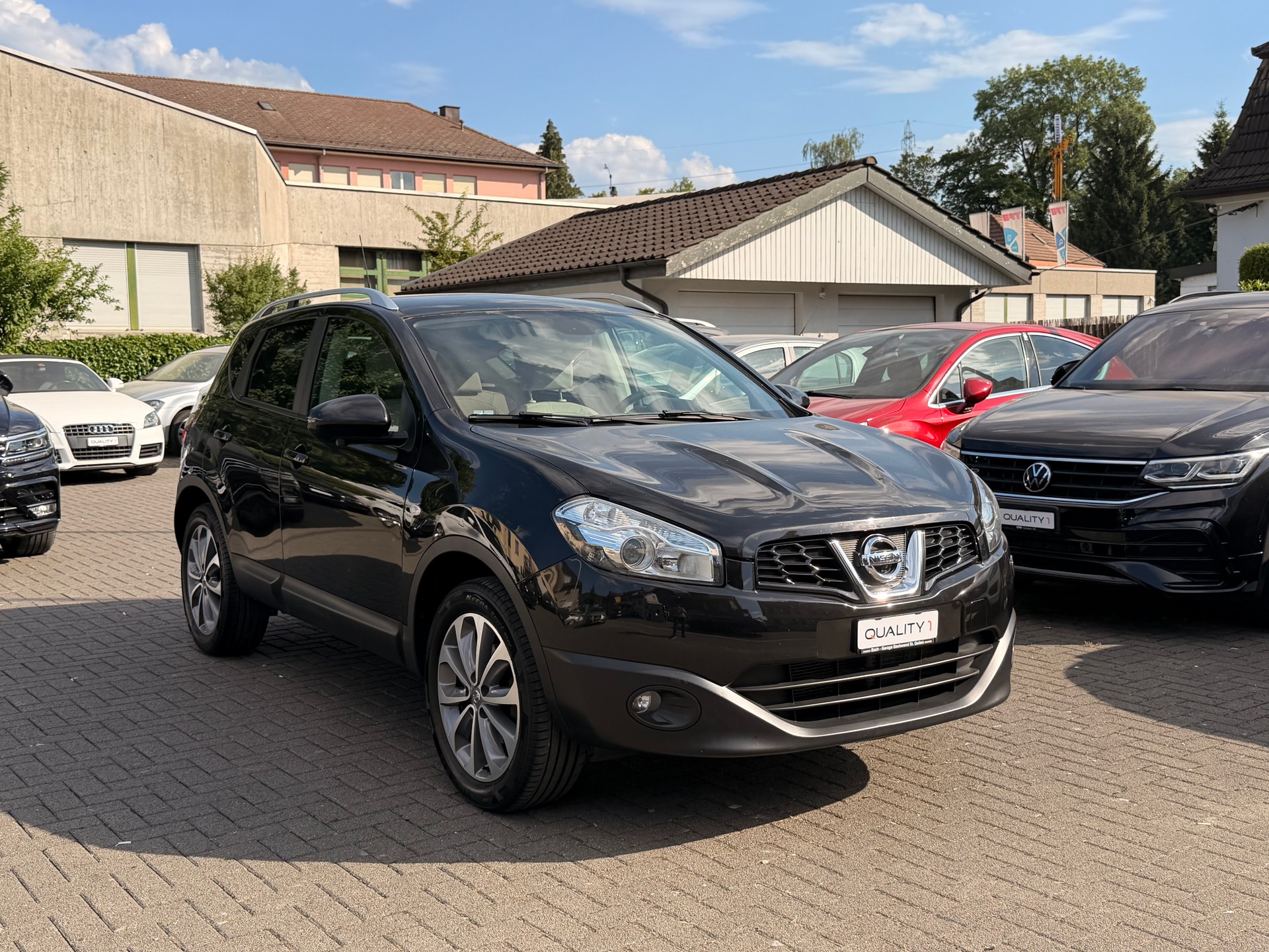NISSAN Qashqai 2.0 4WD 360 XTronic CVT-image-0