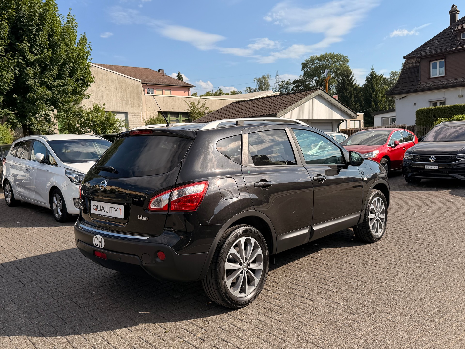 NISSAN Qashqai 2.0 4WD 360 XTronic CVT-image-4