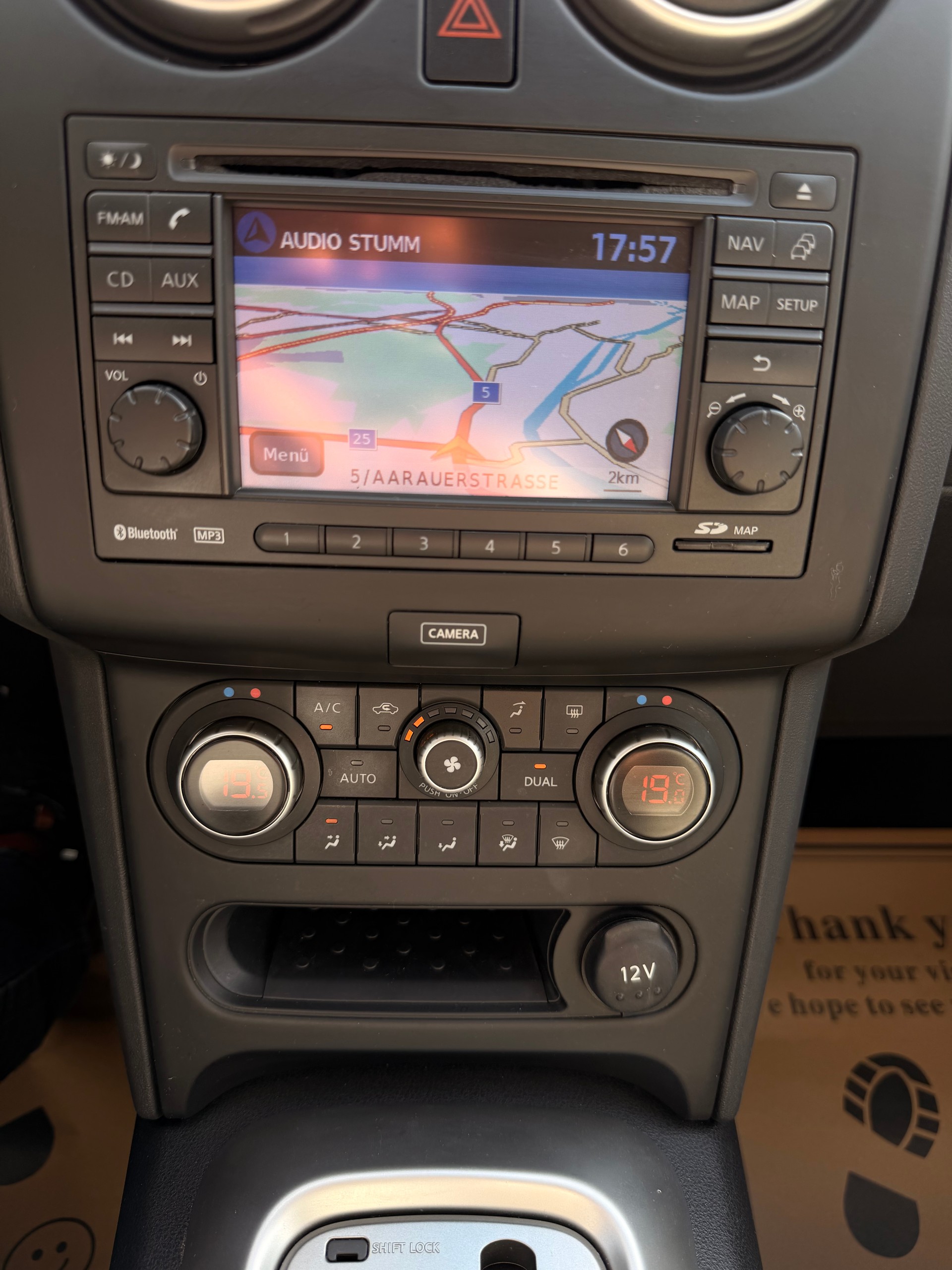 NISSAN Qashqai 2.0 4WD 360 XTronic CVT-image-13