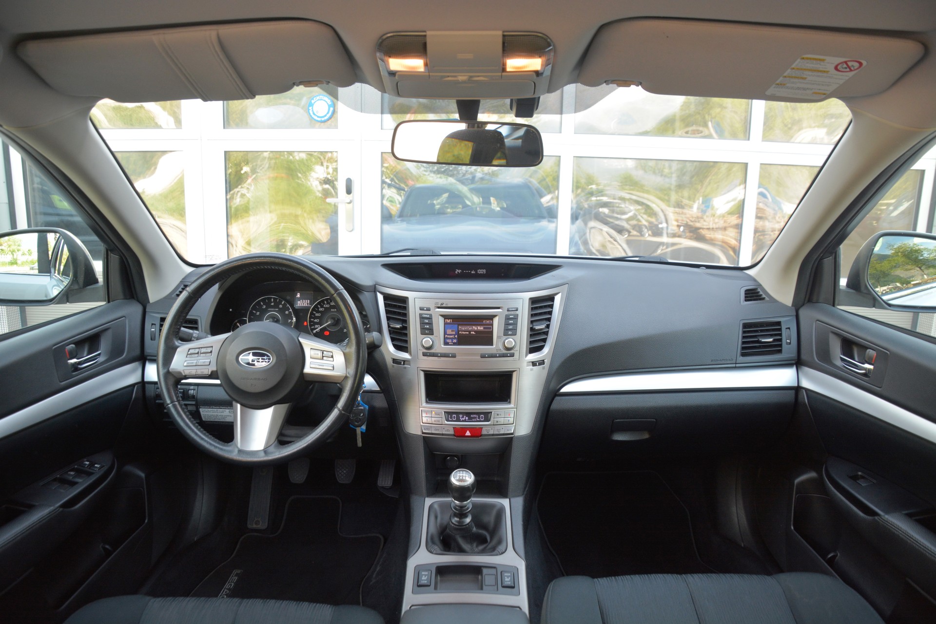 SUBARU Legacy 2.0i Advantage AWD Lineartronic Ice Bear-image-6