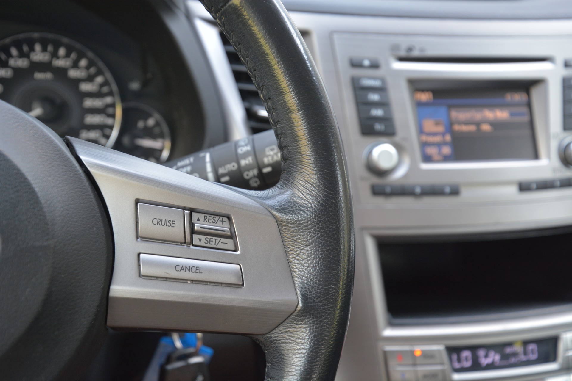 SUBARU Legacy 2.0i Advantage AWD Lineartronic Ice Bear-image-13