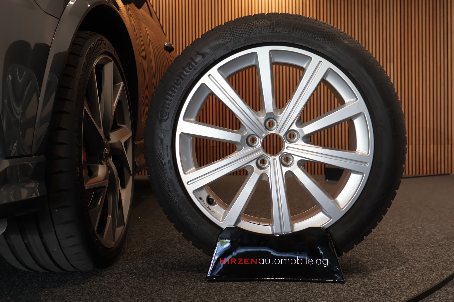 AUDI RS Q3 Sportback quattro S tronic-image-30