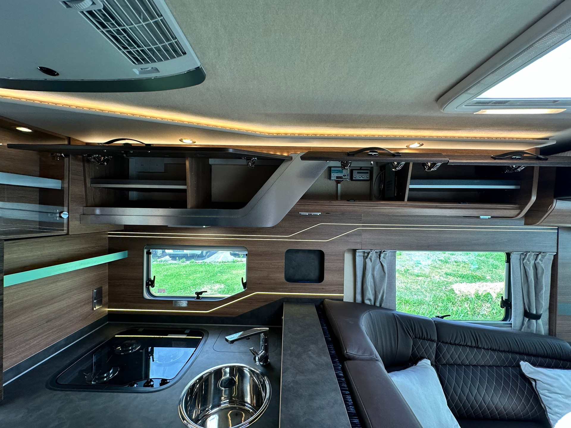KNAUS Sun I 900 LEG-image-18