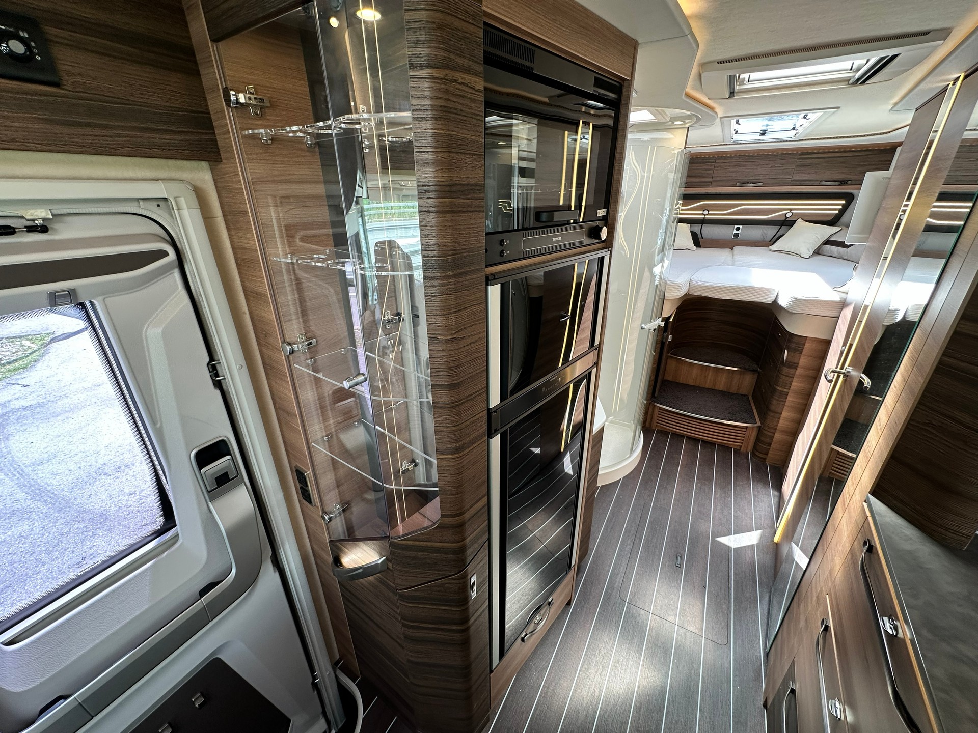 KNAUS Sun I 900 LEG-image-21