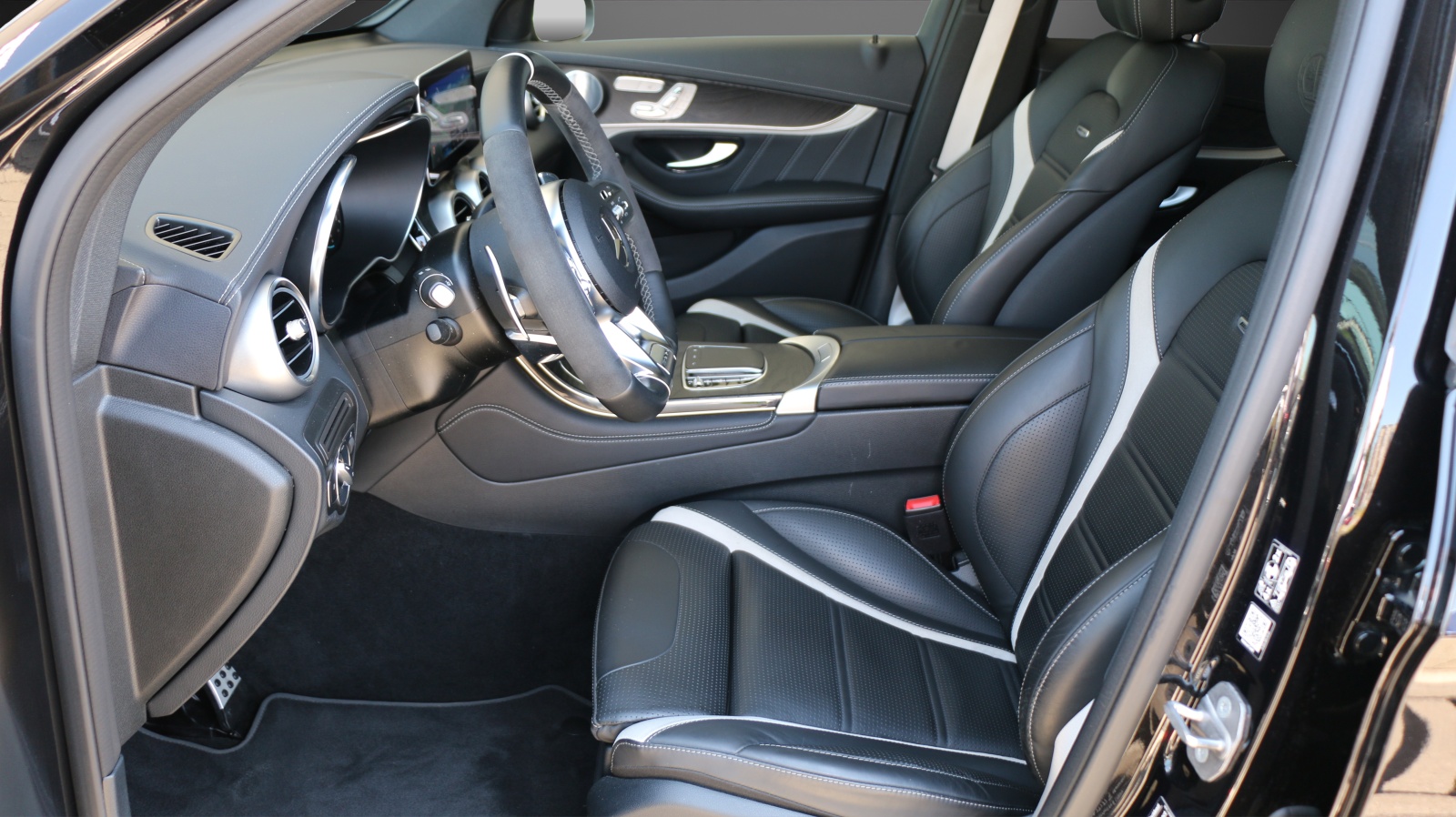 MERCEDES-BENZ GLC 63 S AMG 4Matic-image-12