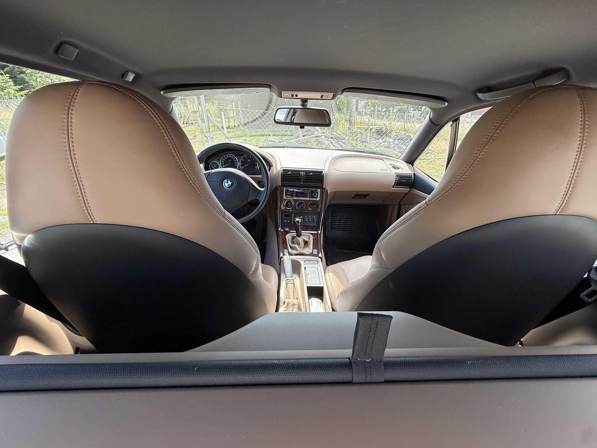 BMW 2.8-image-2