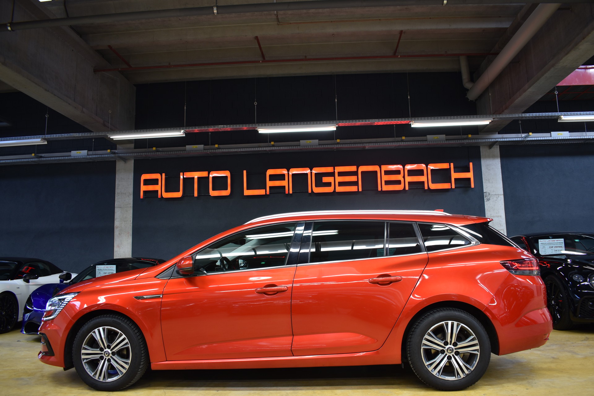 RENAULT Mégane Grandtour 1.5 dCi GT EDC Sports-Line - New Model 2021-image-9