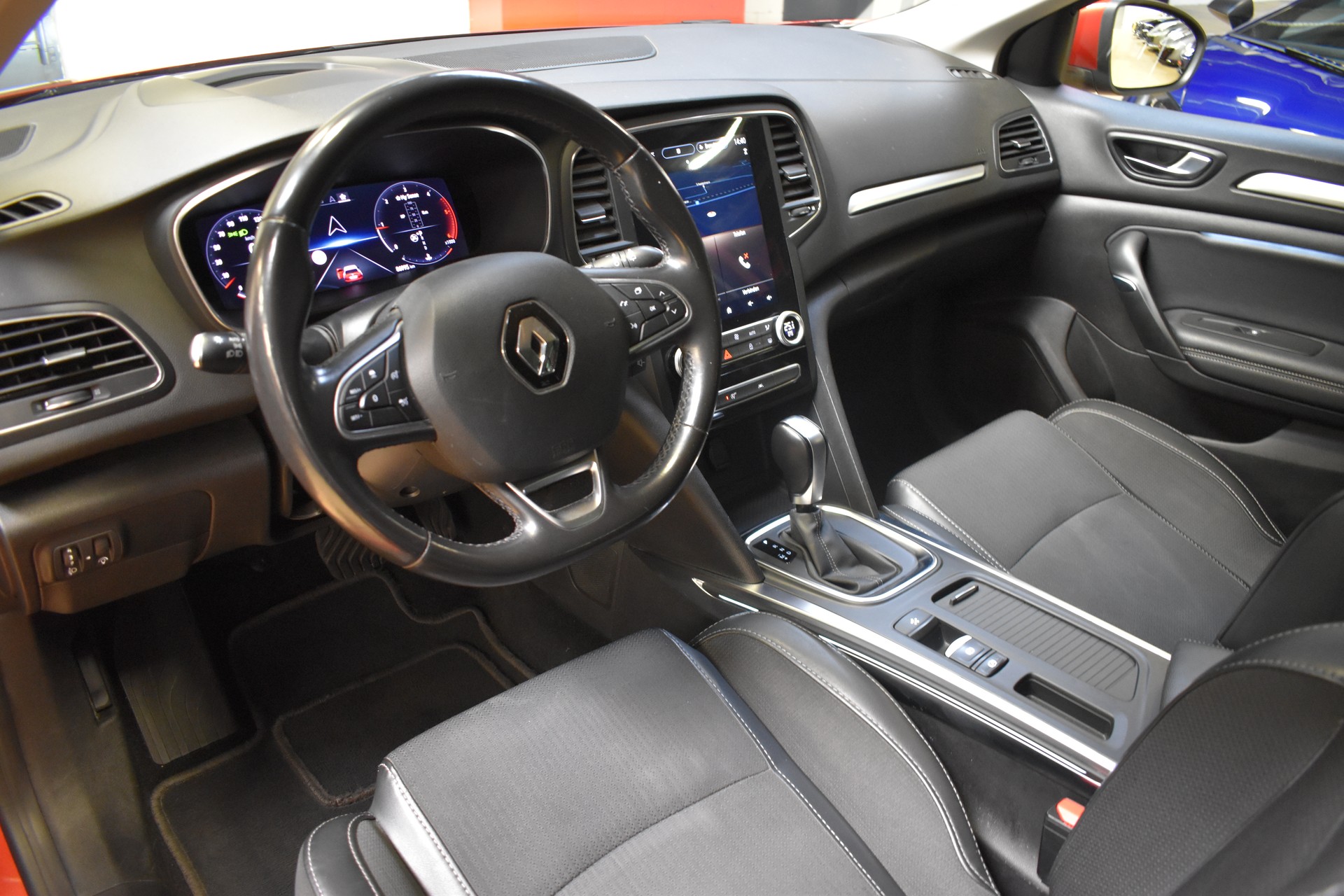 RENAULT Mégane Grandtour 1.5 dCi GT EDC Sports-Line - New Model 2021-image-12
