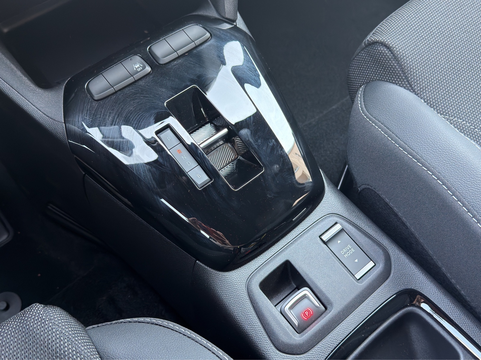 OPEL Corsa e GS - 51kWh-image-18