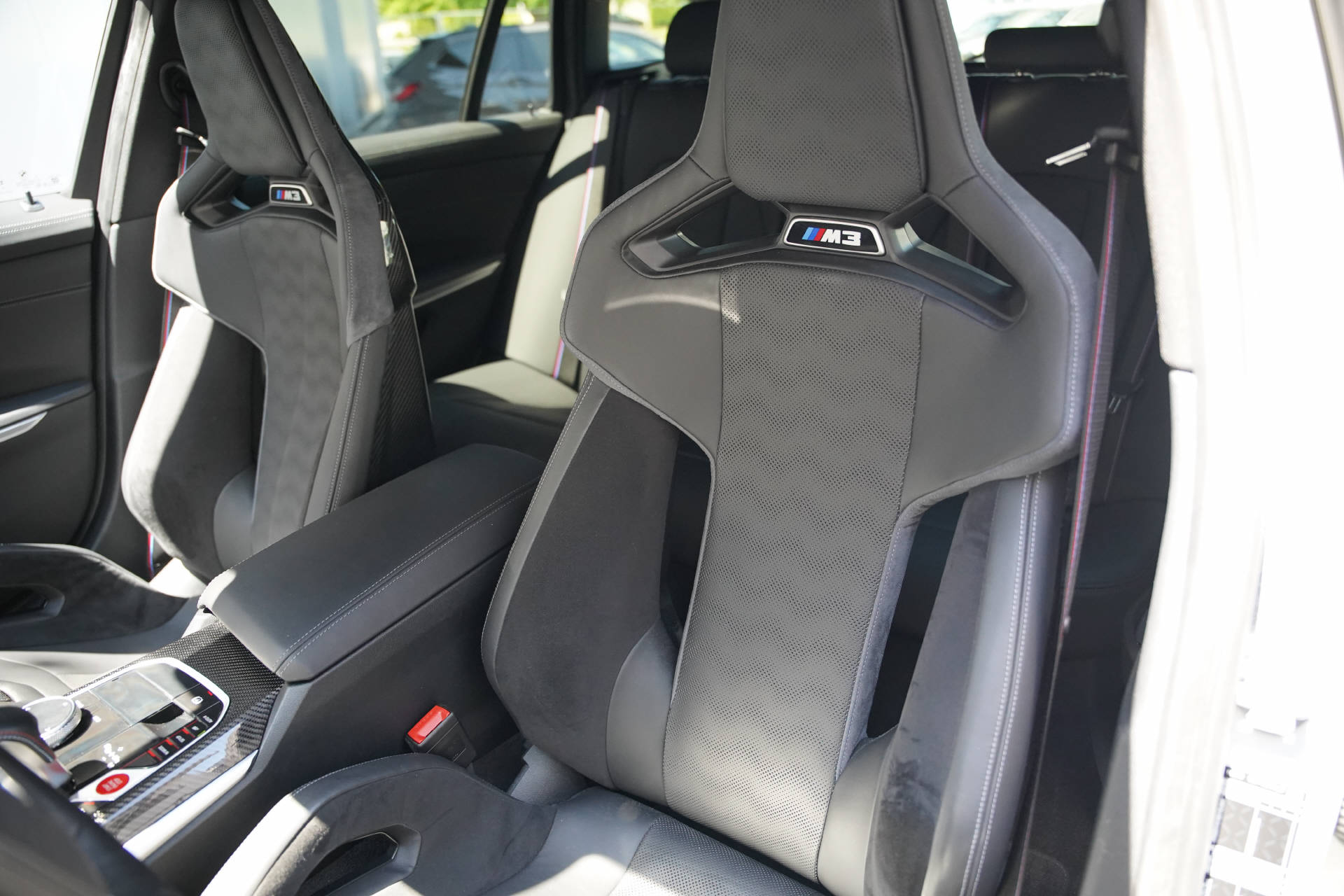 BMW M3 Touring xDrive Competition M LCI-image-9