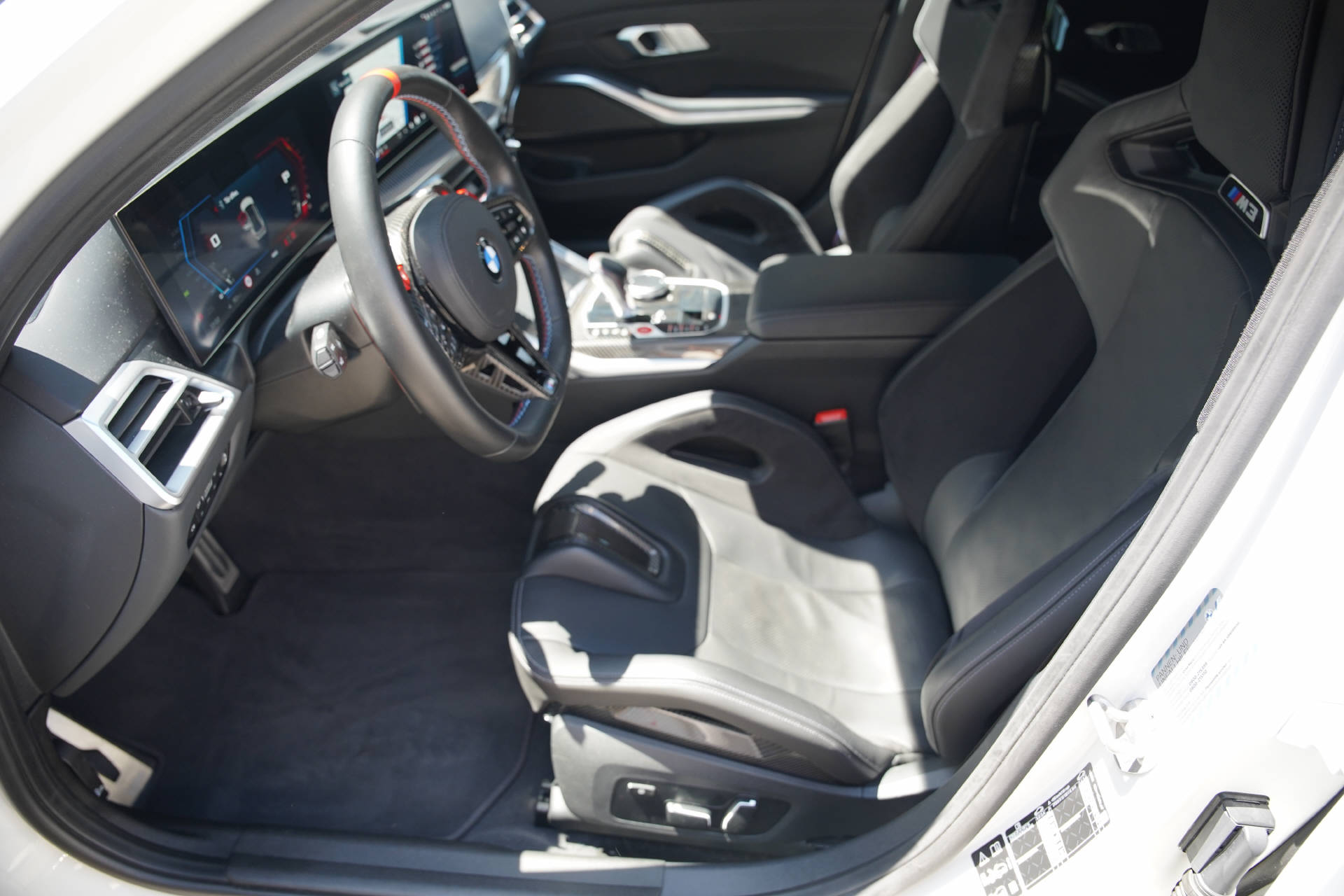 BMW M3 Touring xDrive Competition M LCI-image-7
