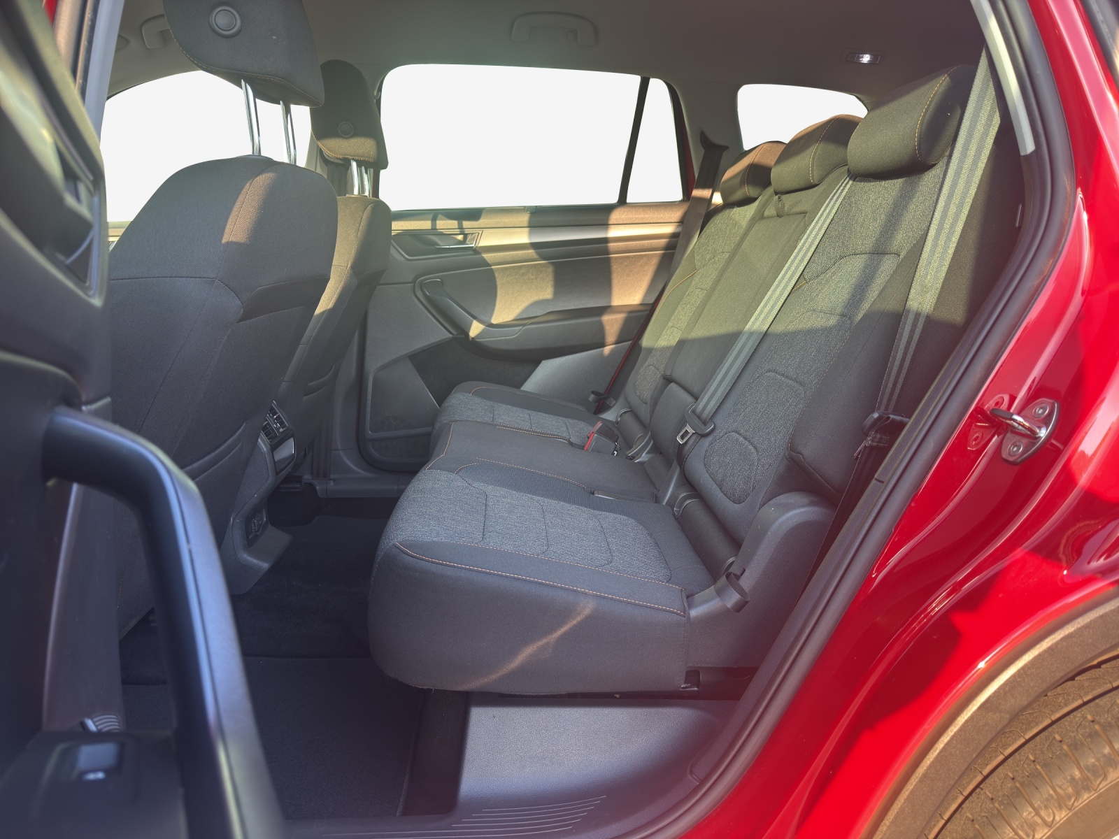 SKODA Kodiaq 2.0 TDI Clever DSG 4x4-image-11