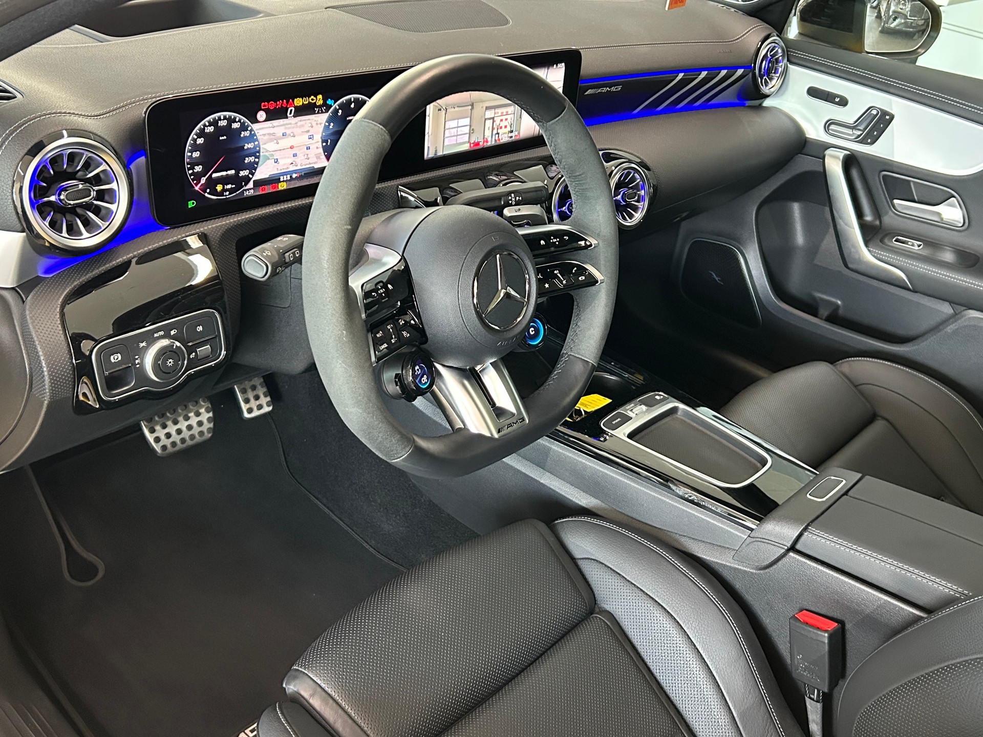 MERCEDES-BENZ A AMG 45 S 4Matic+ 8G-DCT-image-8