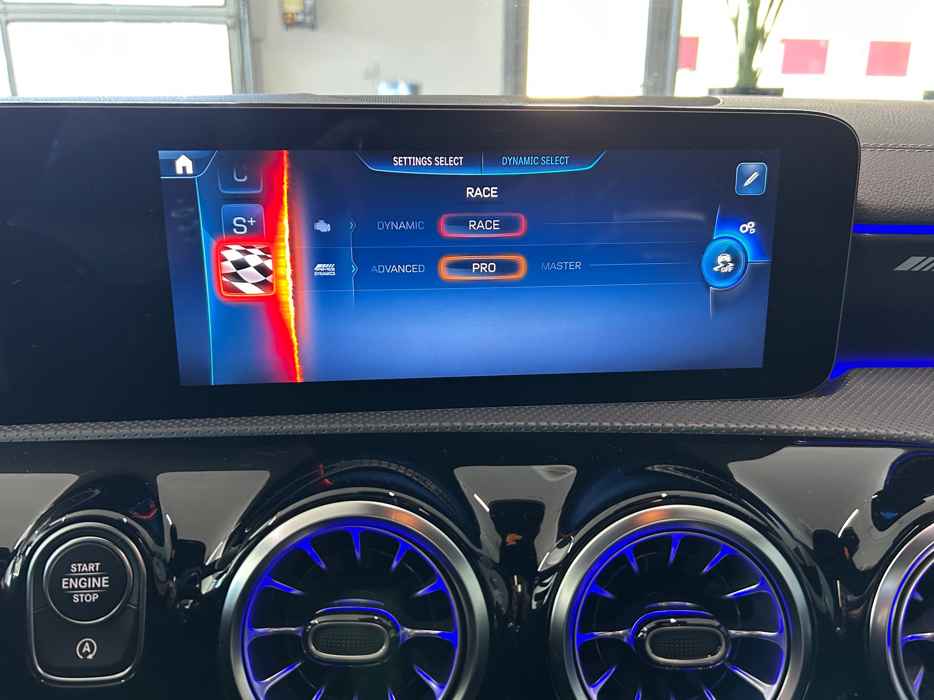 MERCEDES-BENZ A AMG 45 S 4Matic+ 8G-DCT-image-19