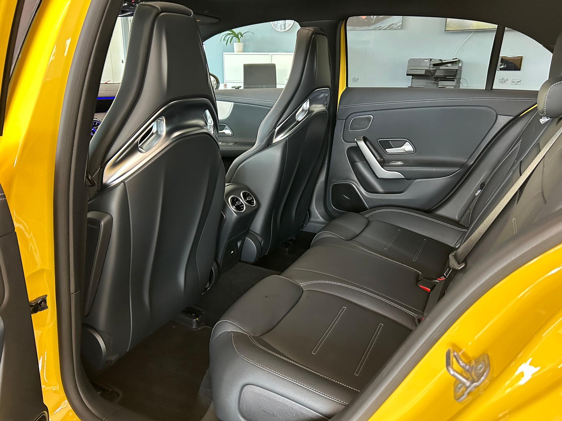 MERCEDES-BENZ A AMG 45 S 4Matic+ 8G-DCT-image-17