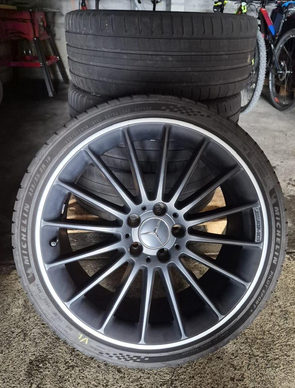 MERCEDES-BENZ A 45 AMG 4Matic Speedshift 7G-DCT-image-11
