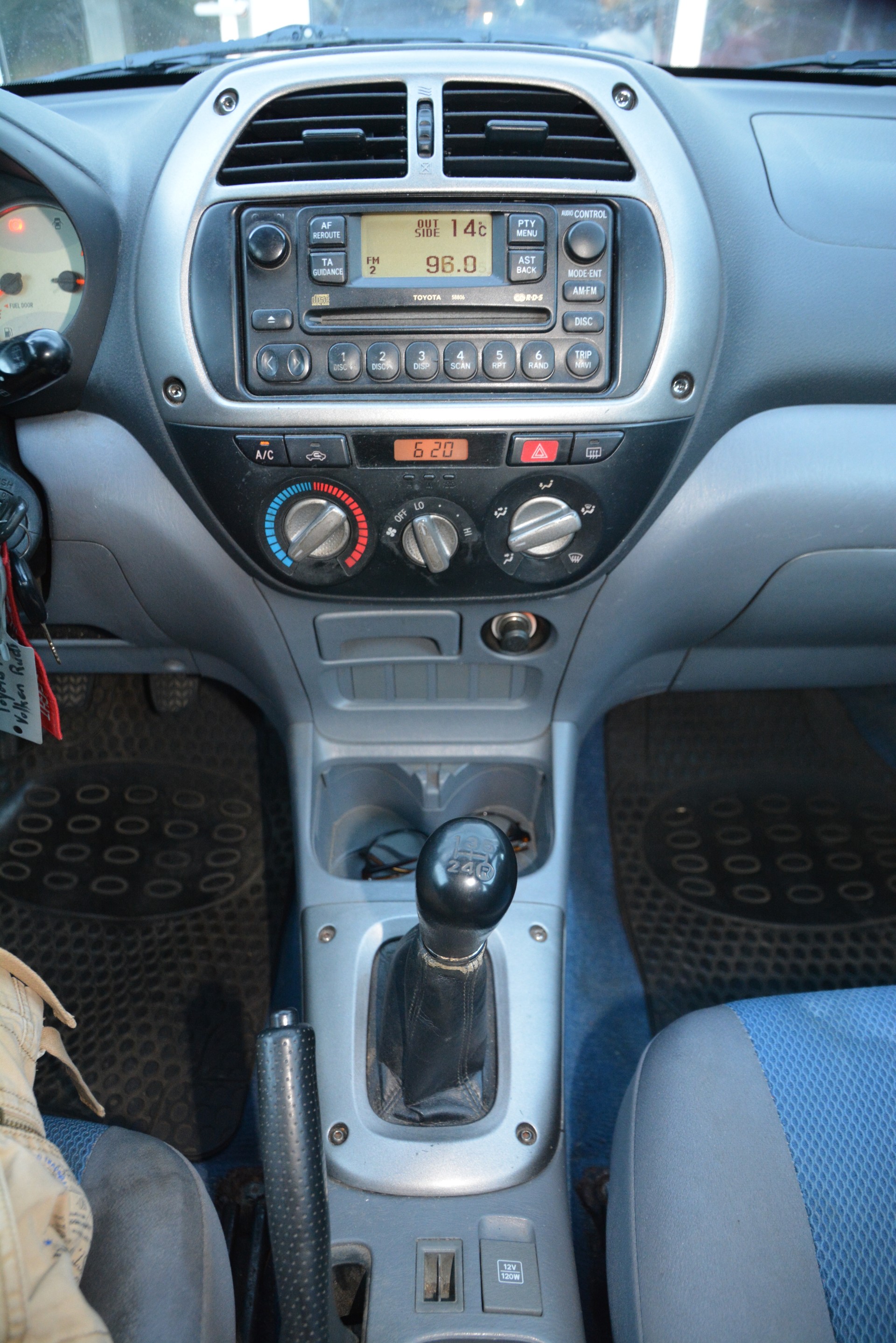 TOYOTA RAV-4 2.0 16V Linea Sol-image-6